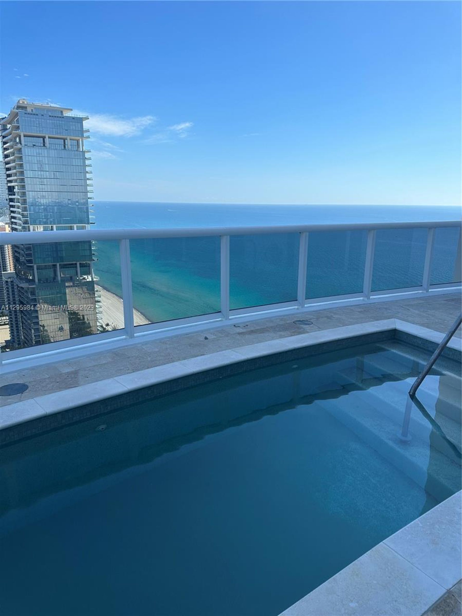 loger dans Sunny Isles Beach, Florida 12308033