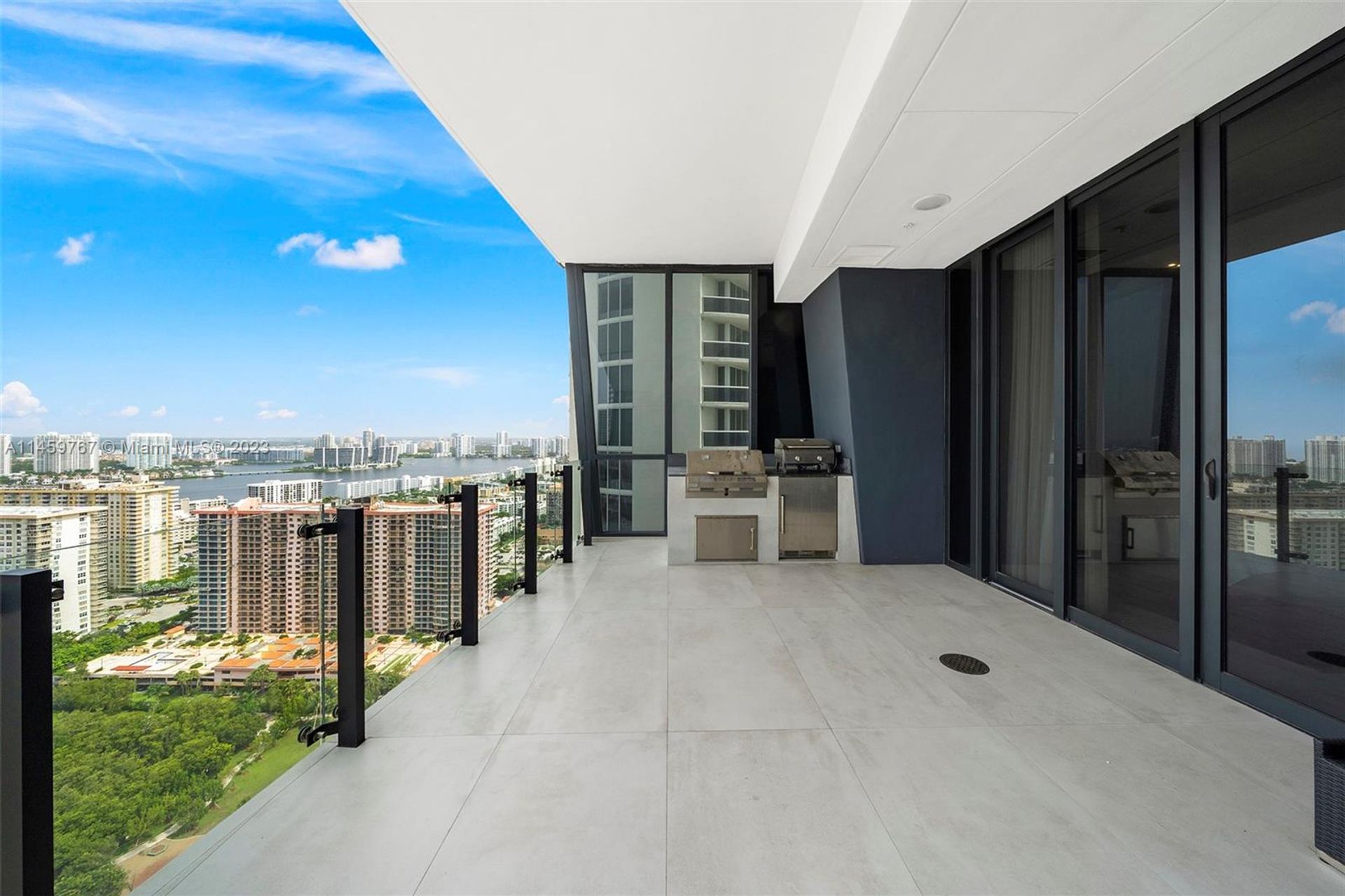 Кондоминиум в Sunny Isles Beach, Florida 12308046