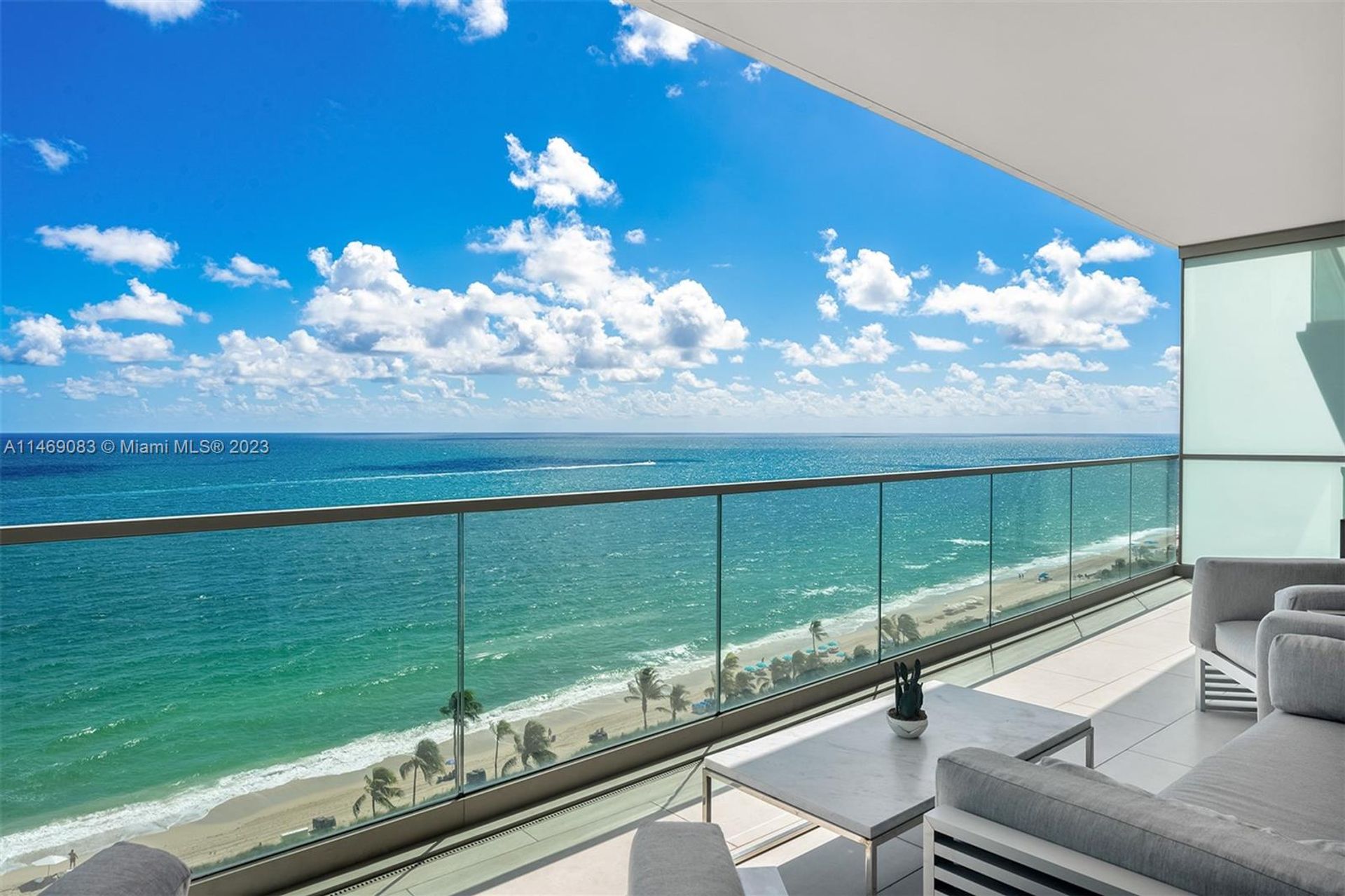 Condominio en Bal Harbour, Florida 12308057