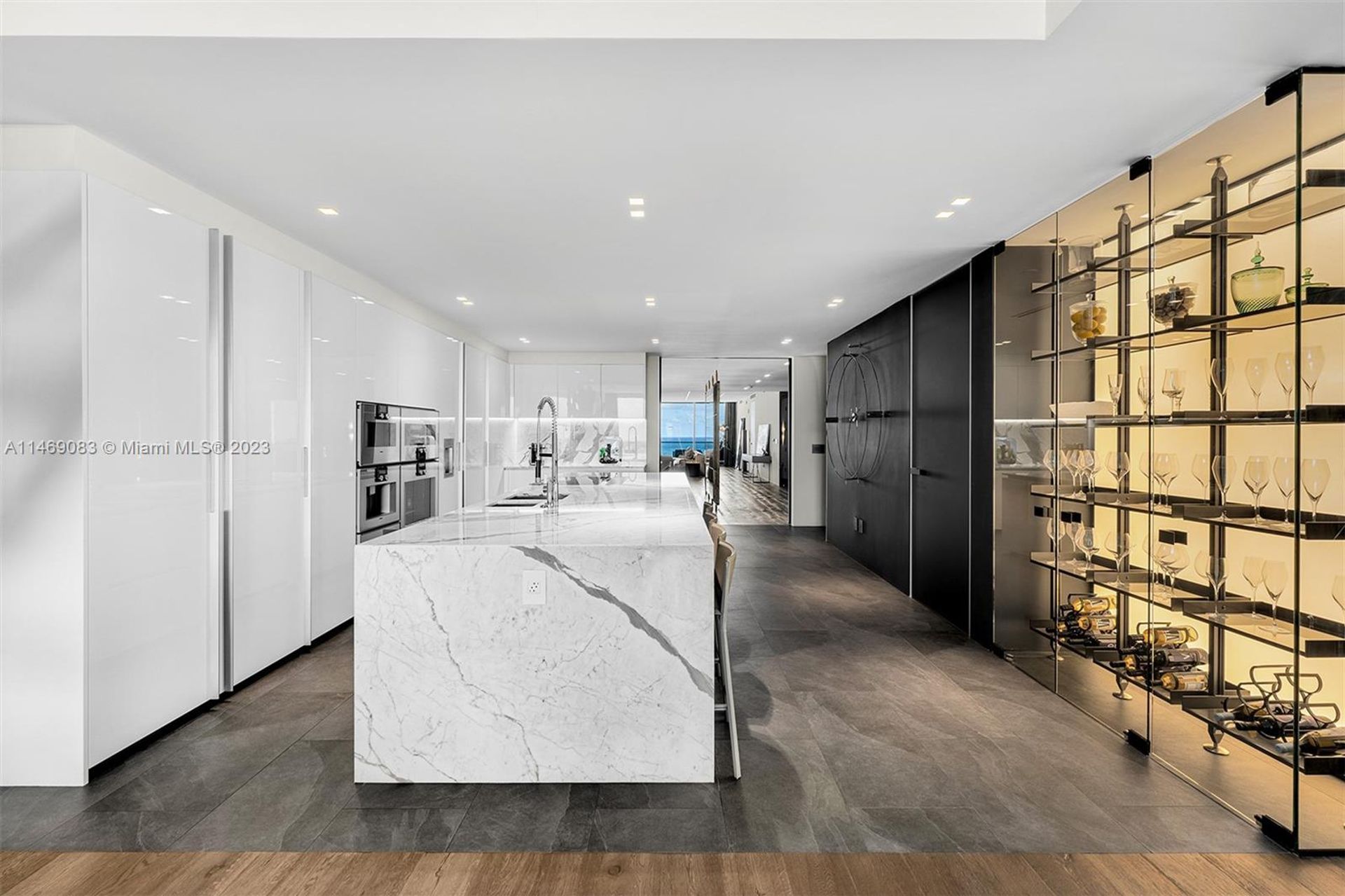 Condominio en Bal Harbour, Florida 12308057