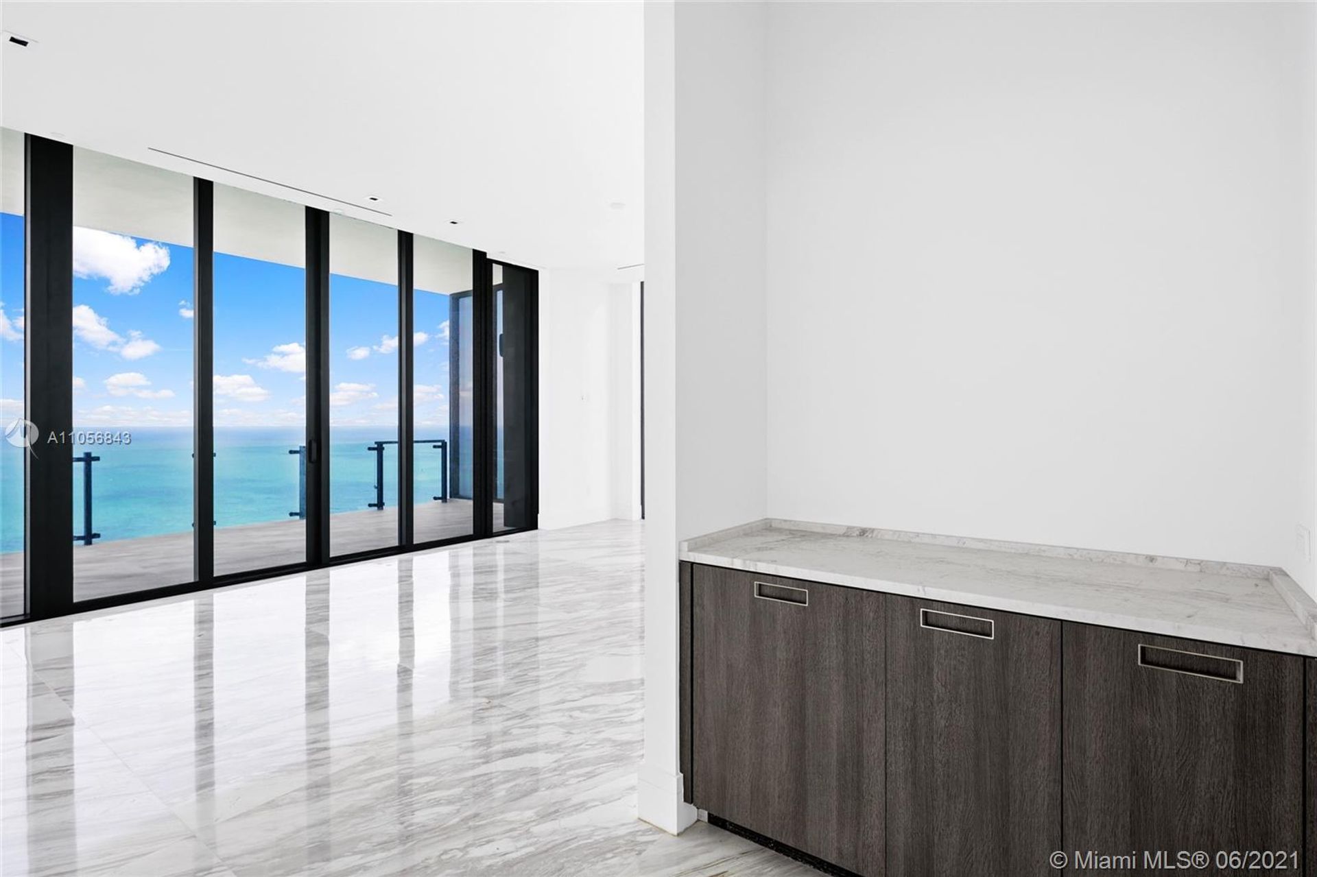 公寓 在 Sunny Isles Beach, Florida 12308062