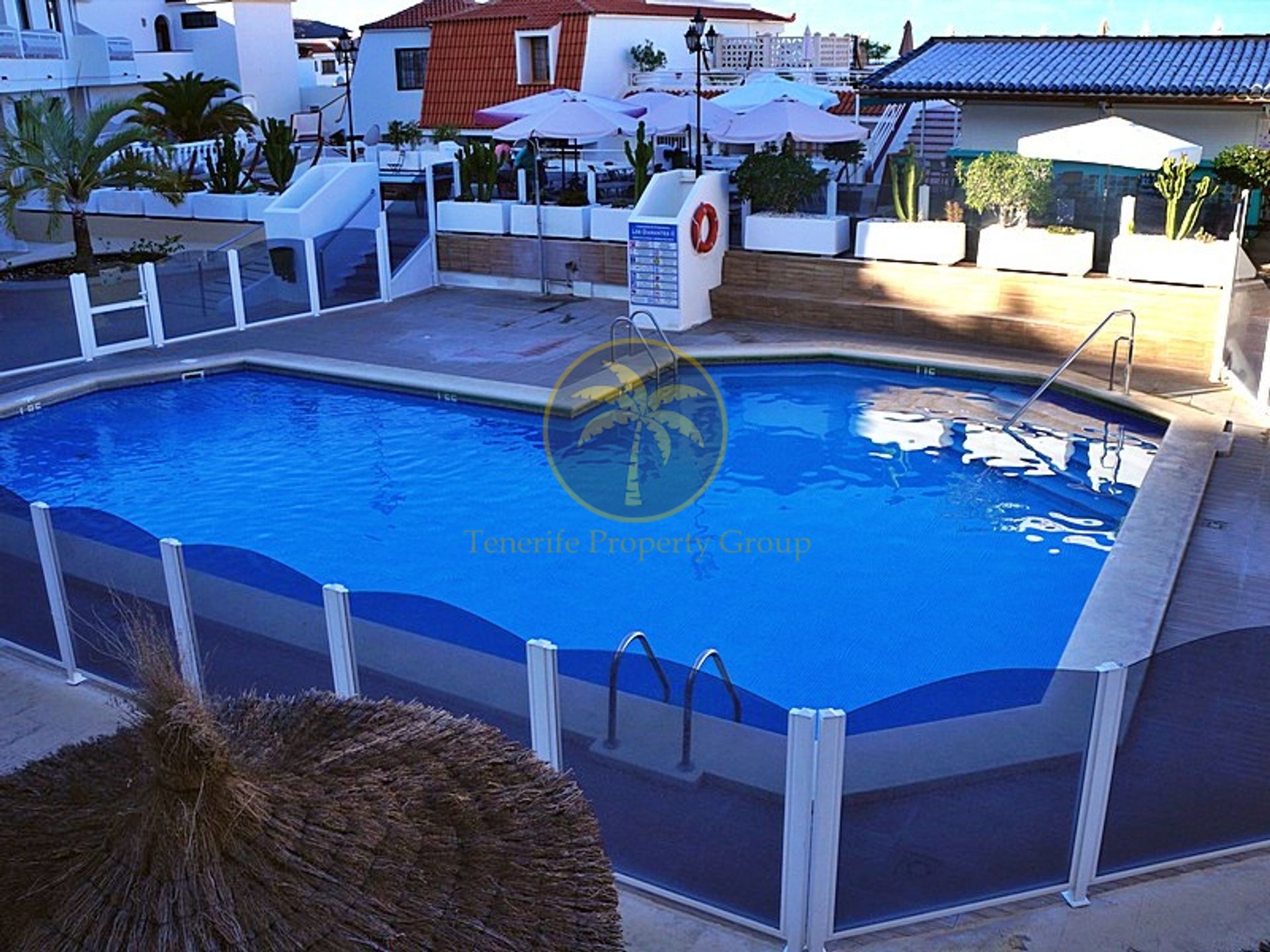 Condominium dans Los Cristianos, les îles Canaries 12308094