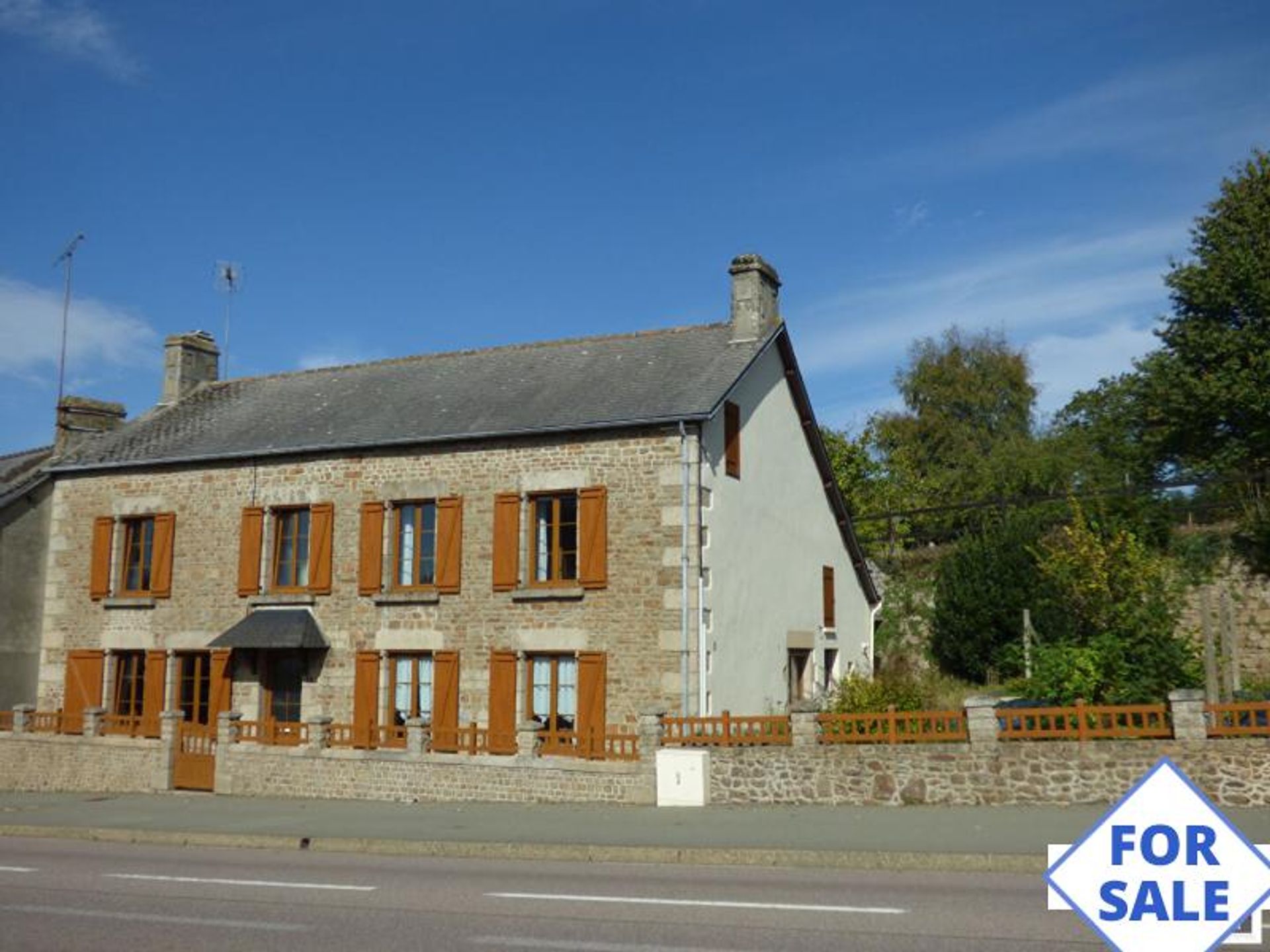 Hus i Saint-Denis-sur-Sarthon, Normandie 12308149