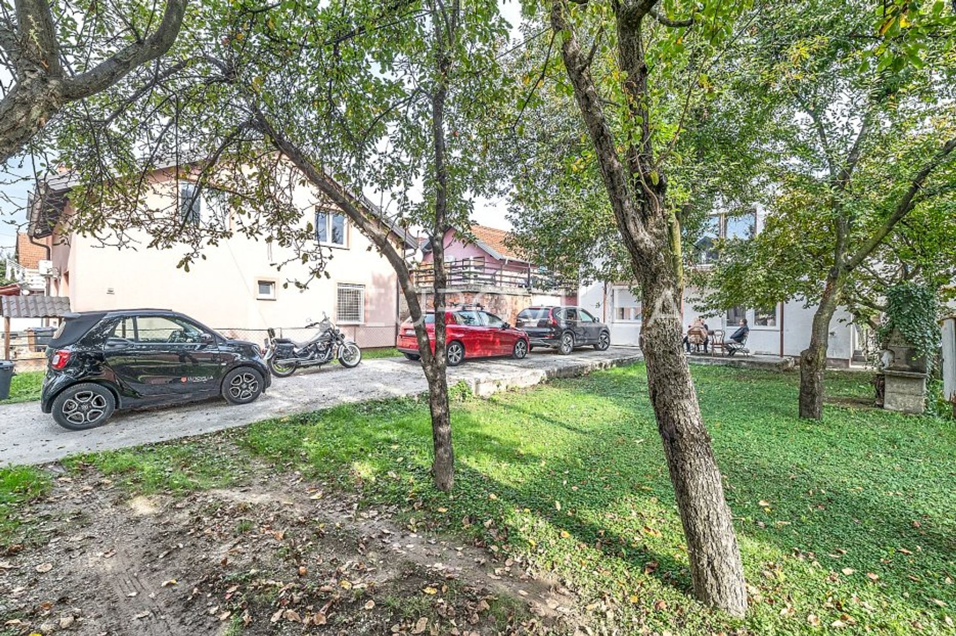 casa en Zitnjak, Zagreb, Grad 12308322