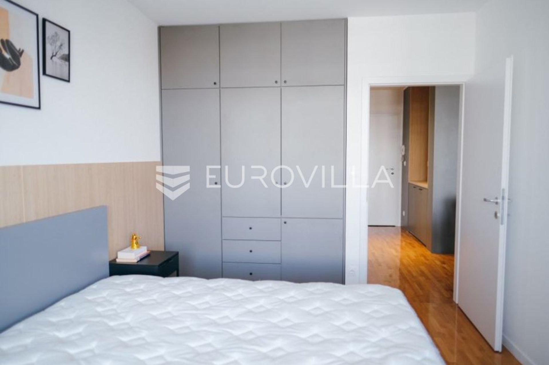 Condominio en Zagreb,  12309342