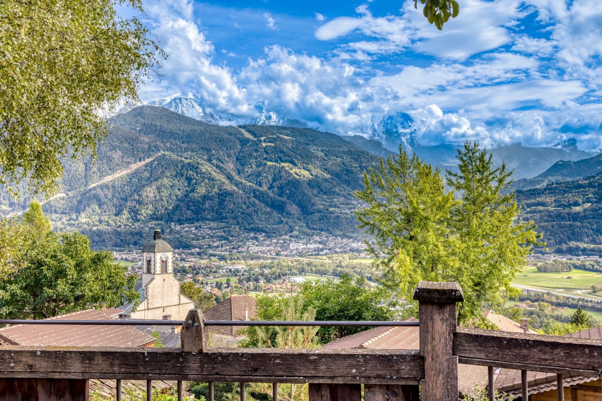 casa no Saint-Gervais-les-Bains, Auvergne-Rhone-Alpes 12310729