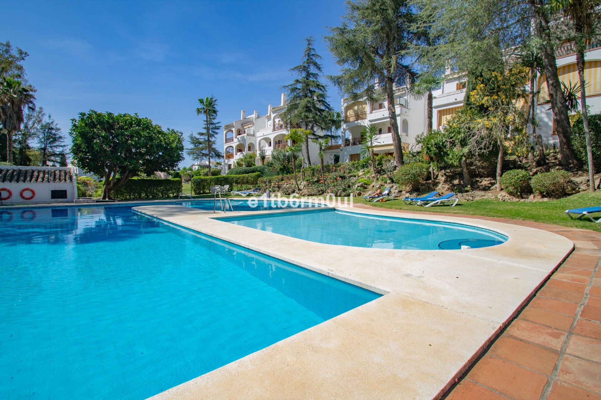 Condominium in Marbella, Andalusia 12310901