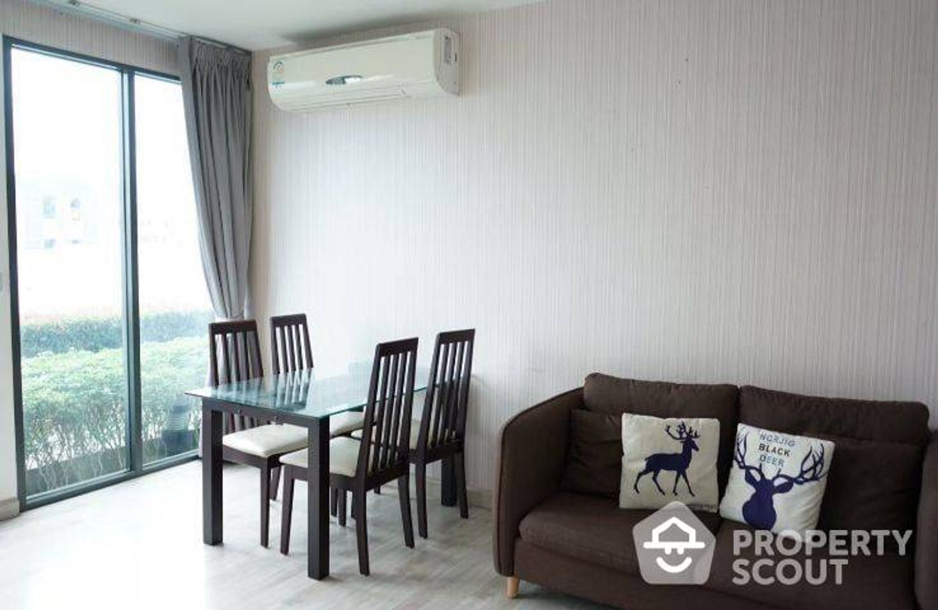 Condominium in Godown, Krung Thep Maha Nakhon 12312548