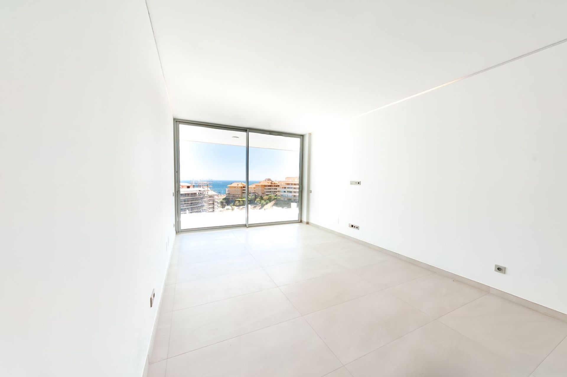 Condominio en Fuengirola, Andalusia 12313449