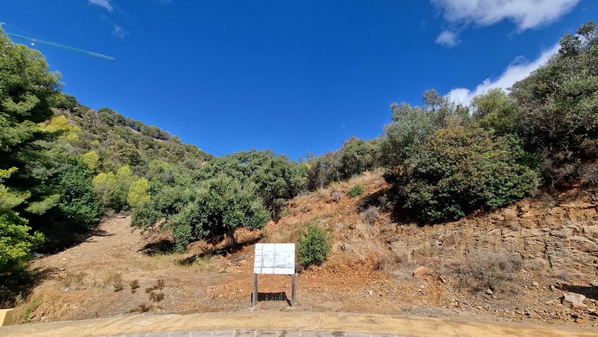 Tierra en Espinosa de los Monteros, Castilla y León 12313465