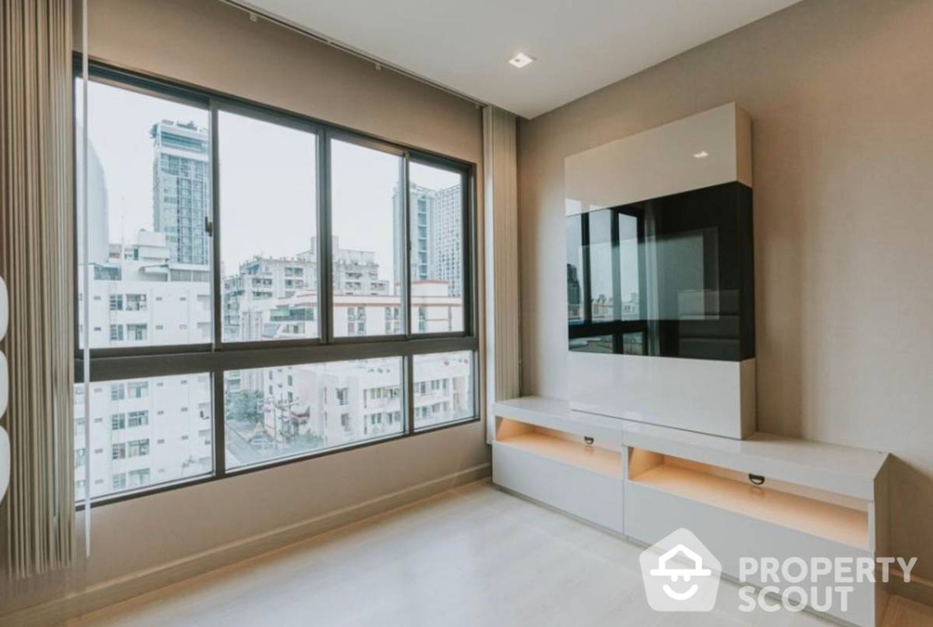 Condominium in Phaya Thai, Krung Thep Maha Nakhon 12314658