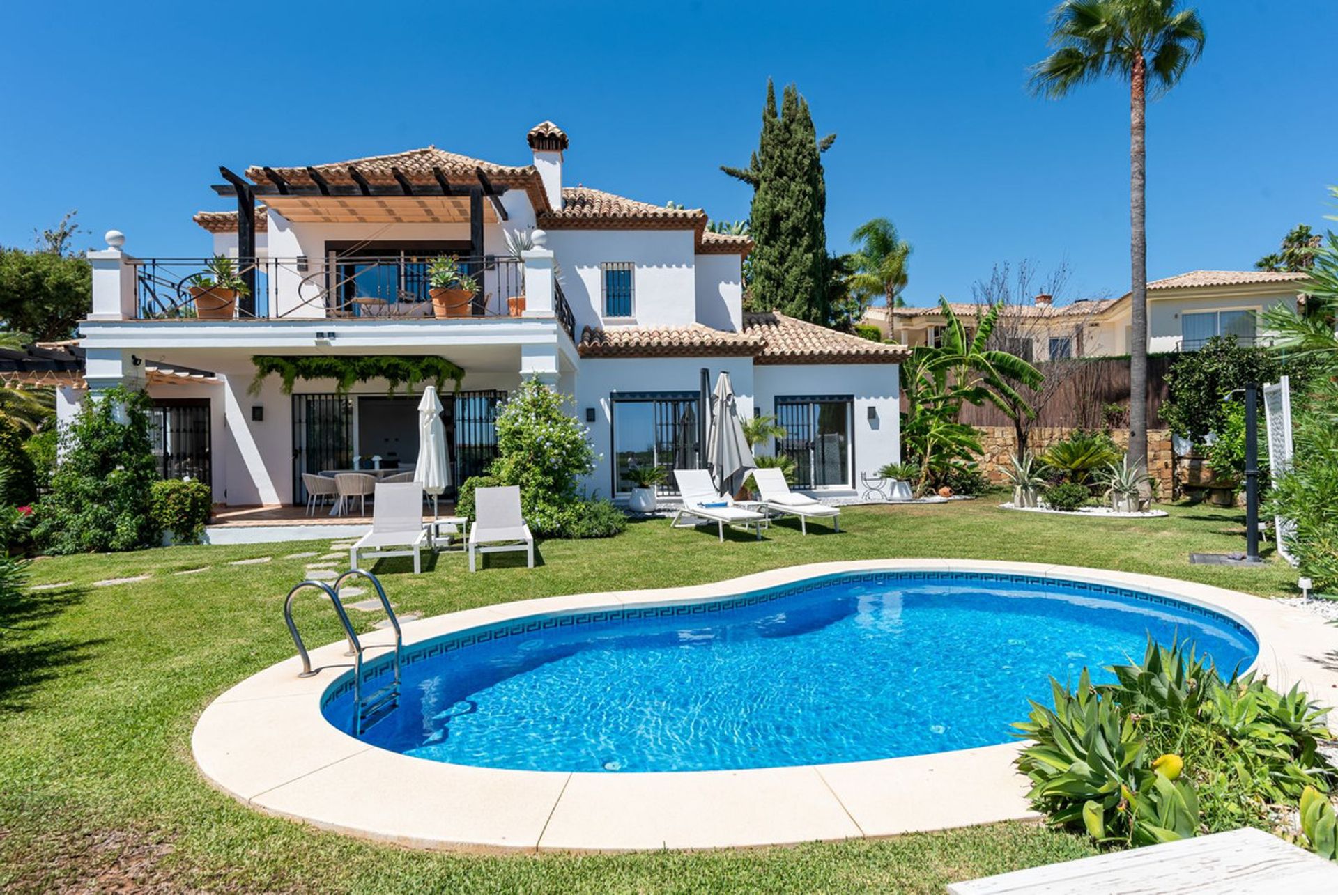 rumah dalam Marbella, Andalucía 12315663