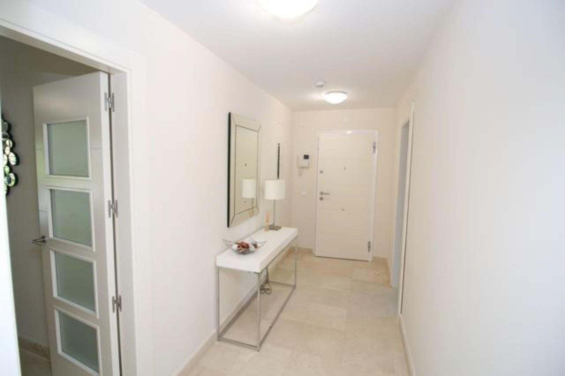 Condominium in Benahavís, Andalucía 12316001