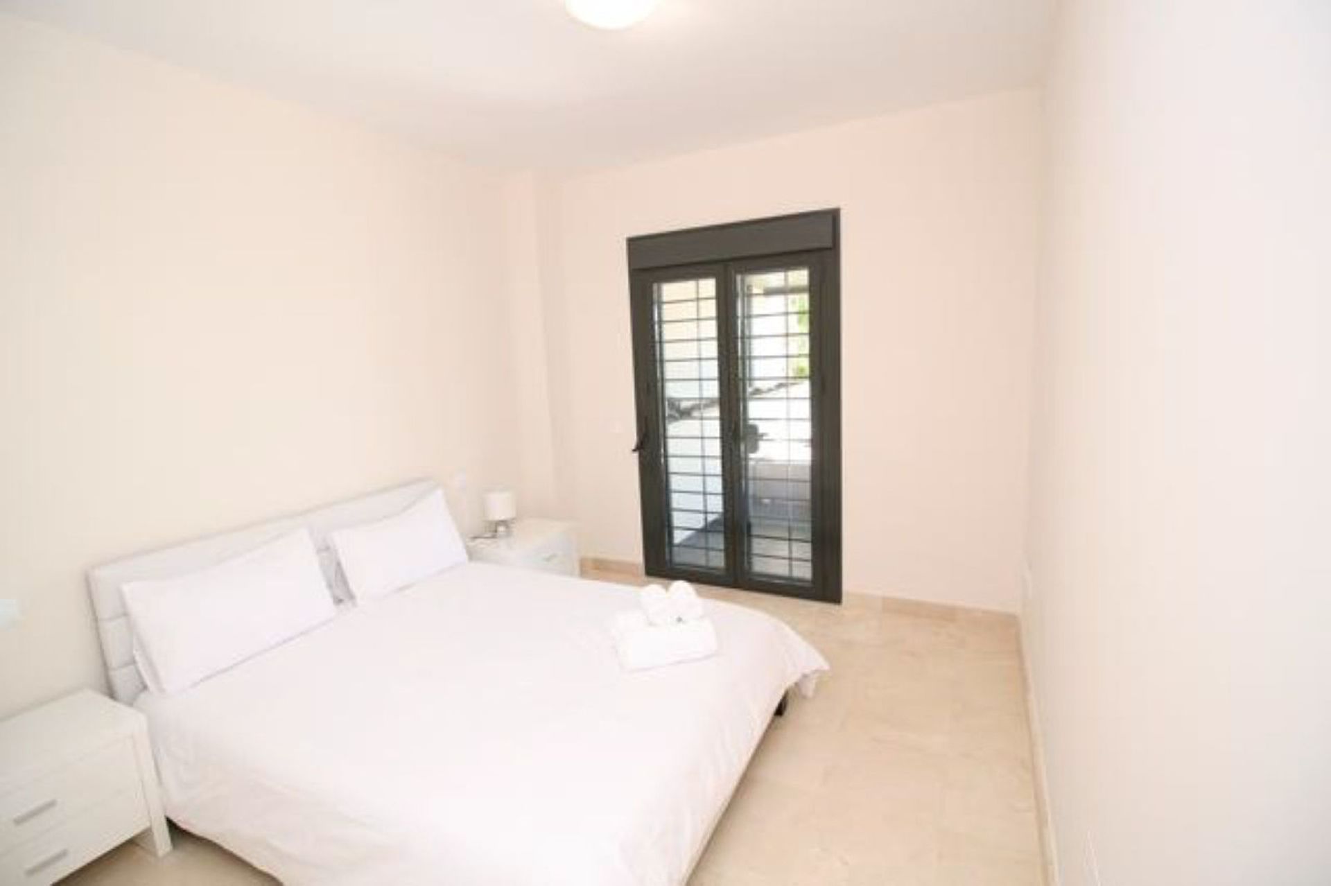 Condominium in Benahavís, Andalucía 12316001