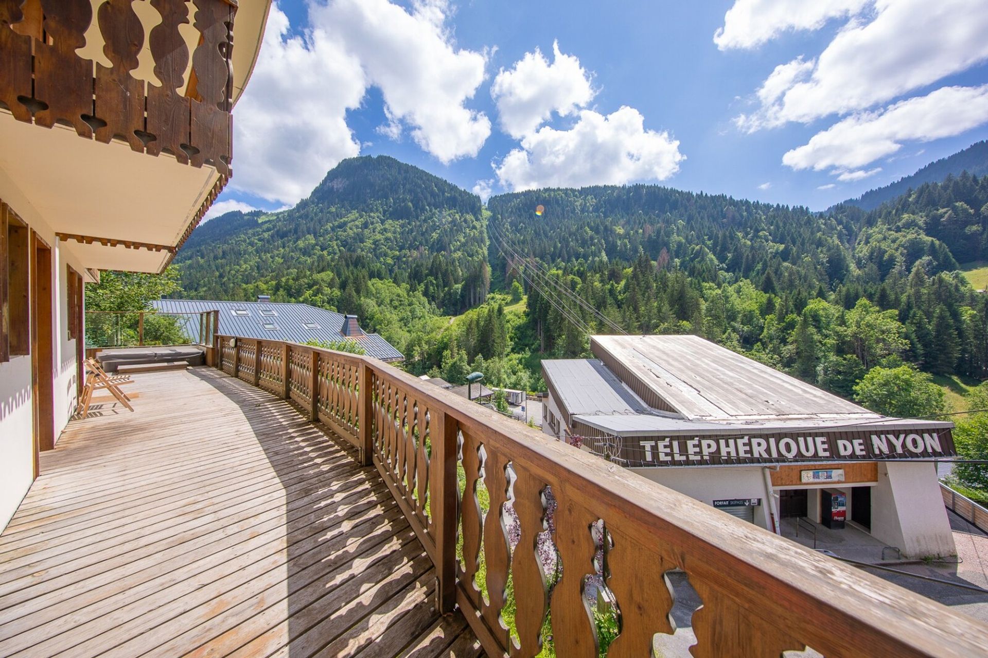 Hus i Morzine, Auvergne-Rhône-Alpes 12316721