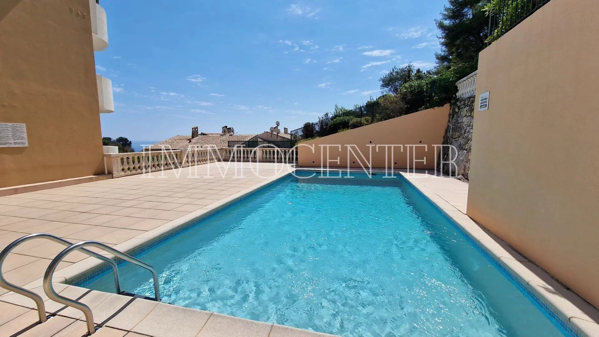 Кондоминиум в Roquebrune-Cap-Martin, Alpes-Maritimes 12316896