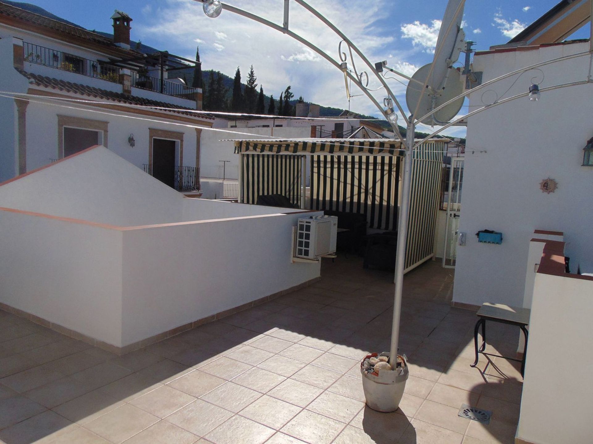 House in Alhaurín el Grande, Andalusia 12318728