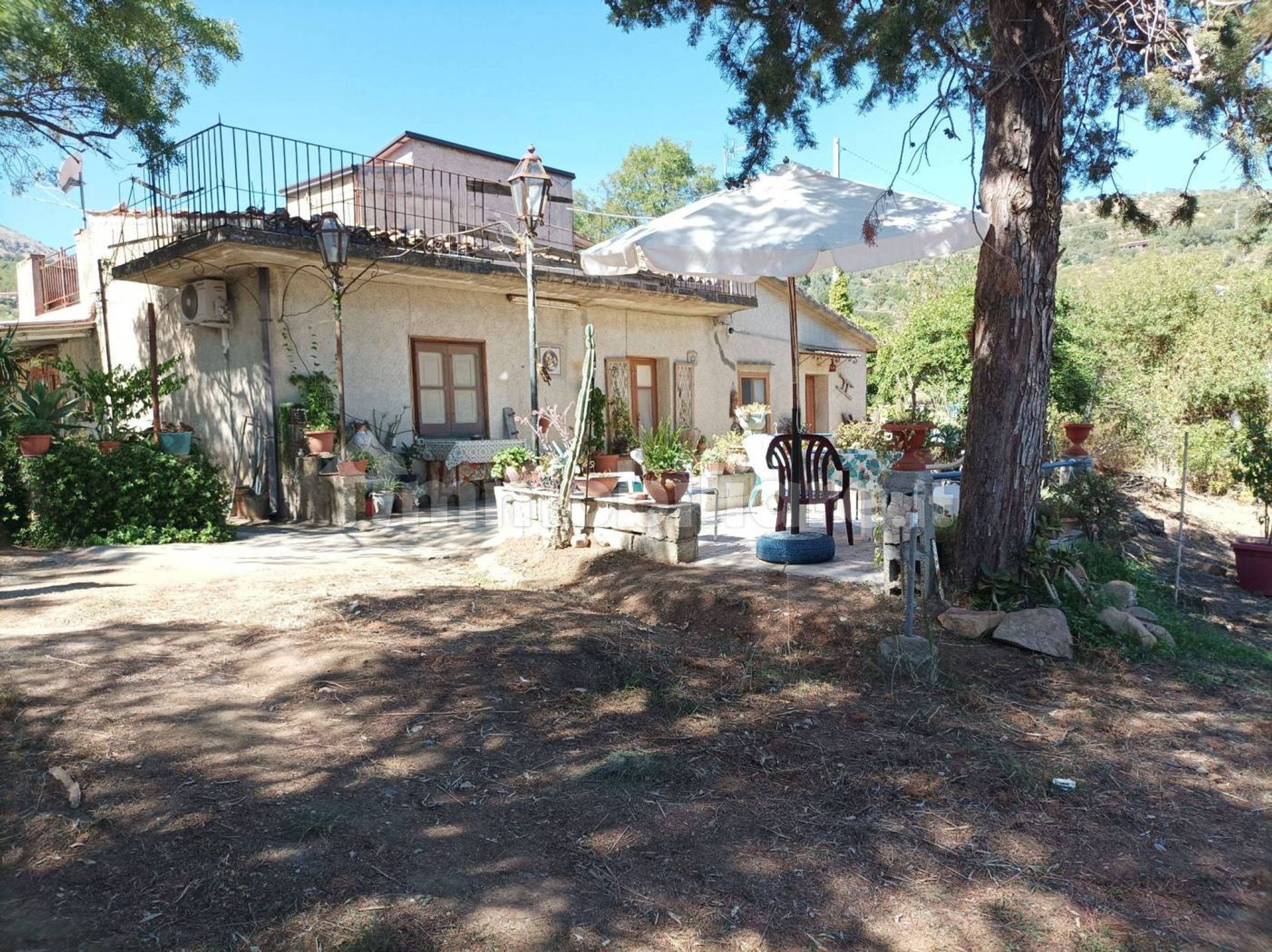 casa en Castelbuono, Sicilia 12319944