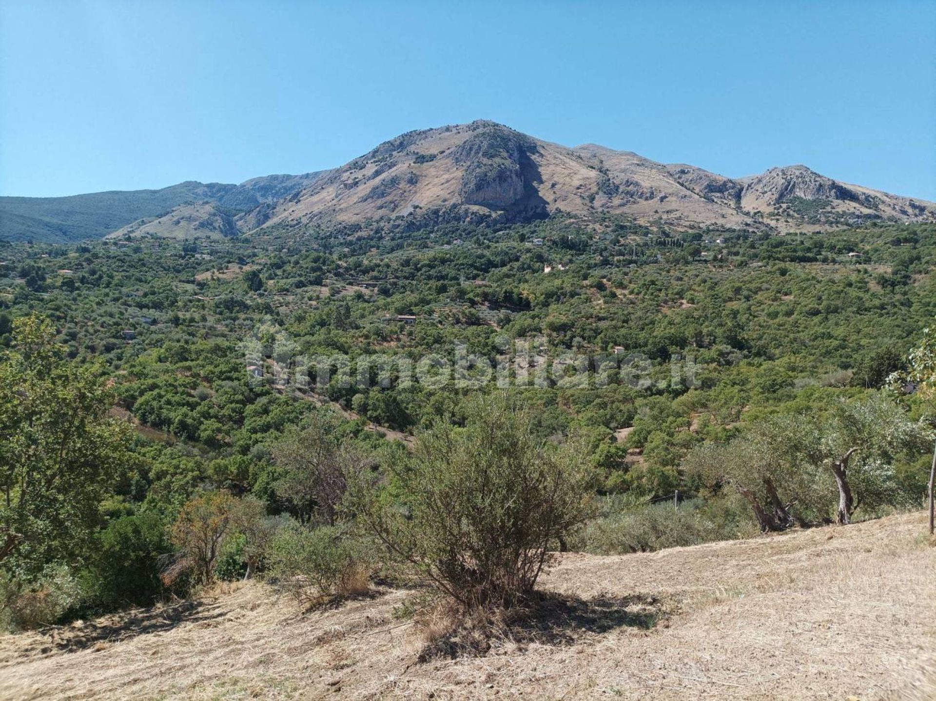 Talo sisään Castelbuono, Sicily 12319944