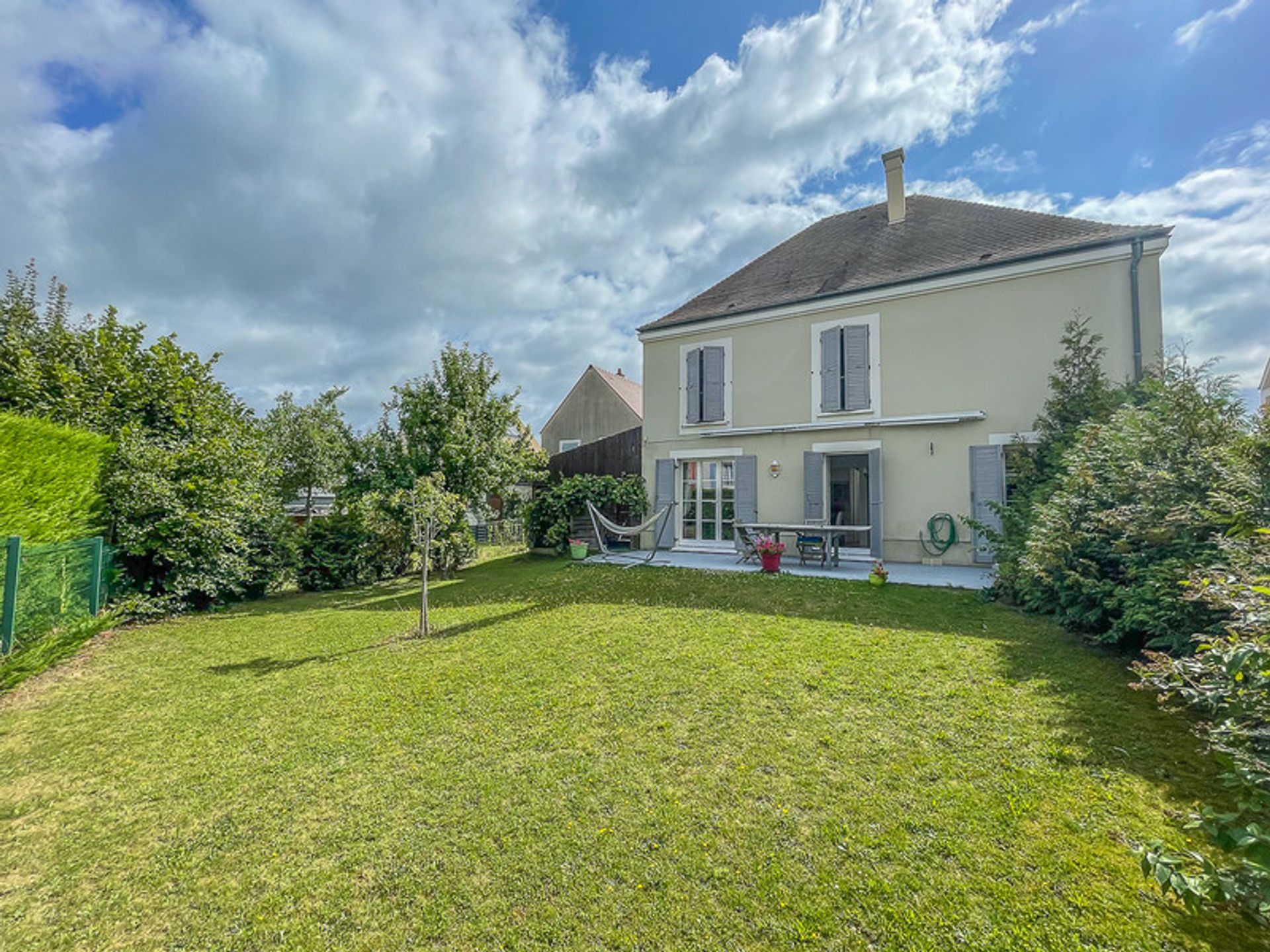 casa en Magny-le-Hongre, Isla de Francia 12319954