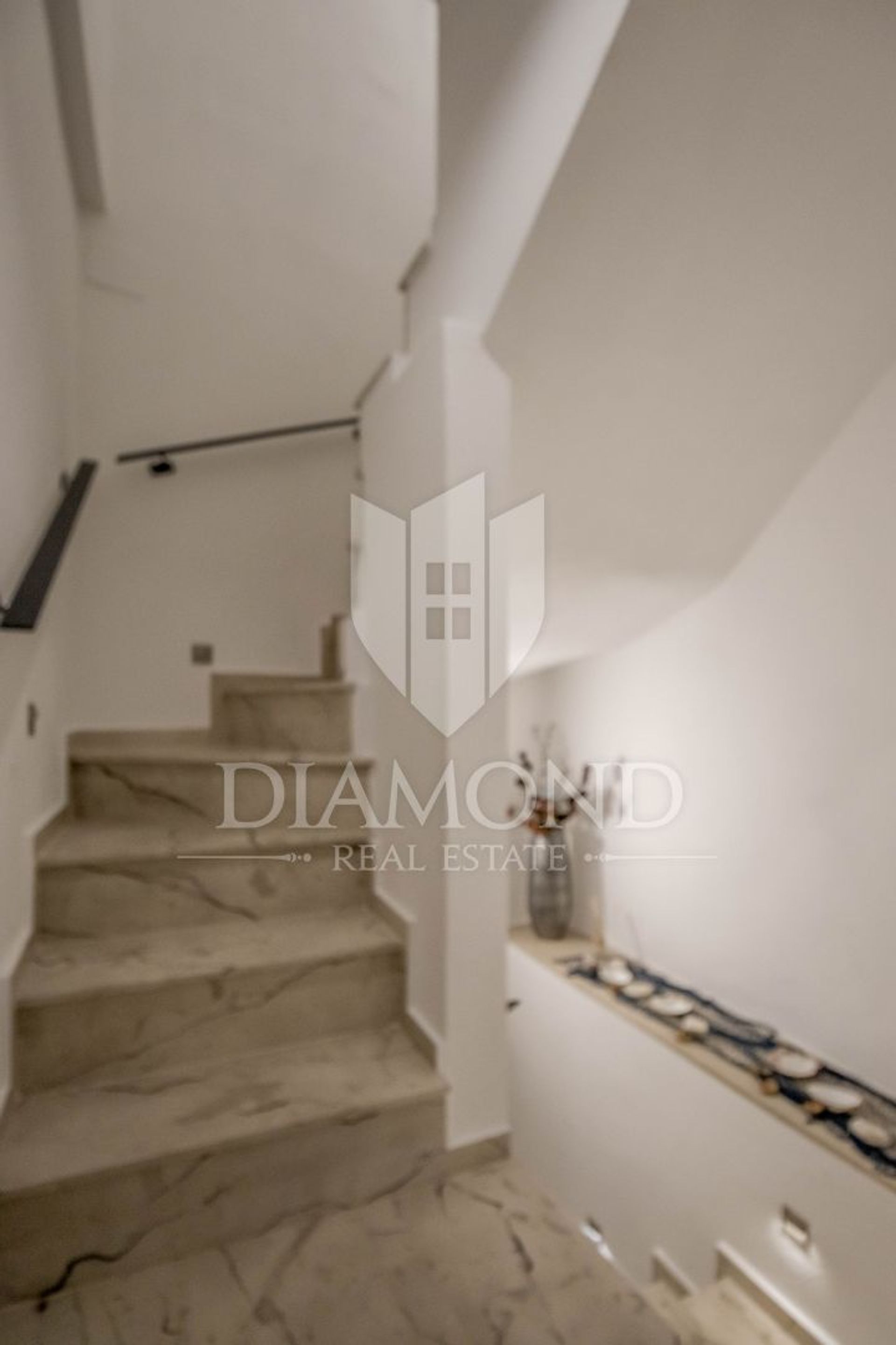 House in Rovinj, Istria County 12320268