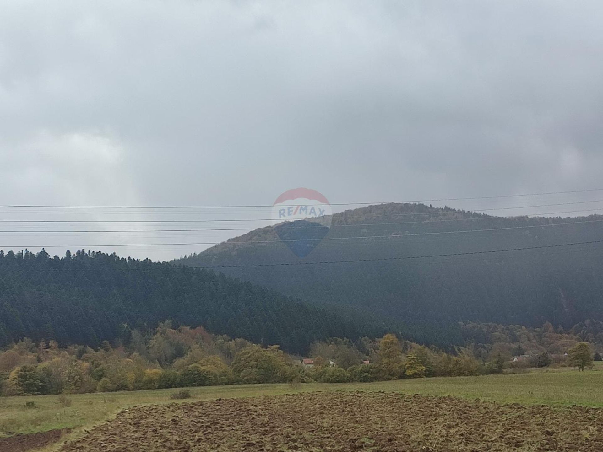 Dom w Brinje, Ličko-senjska županija 12320692