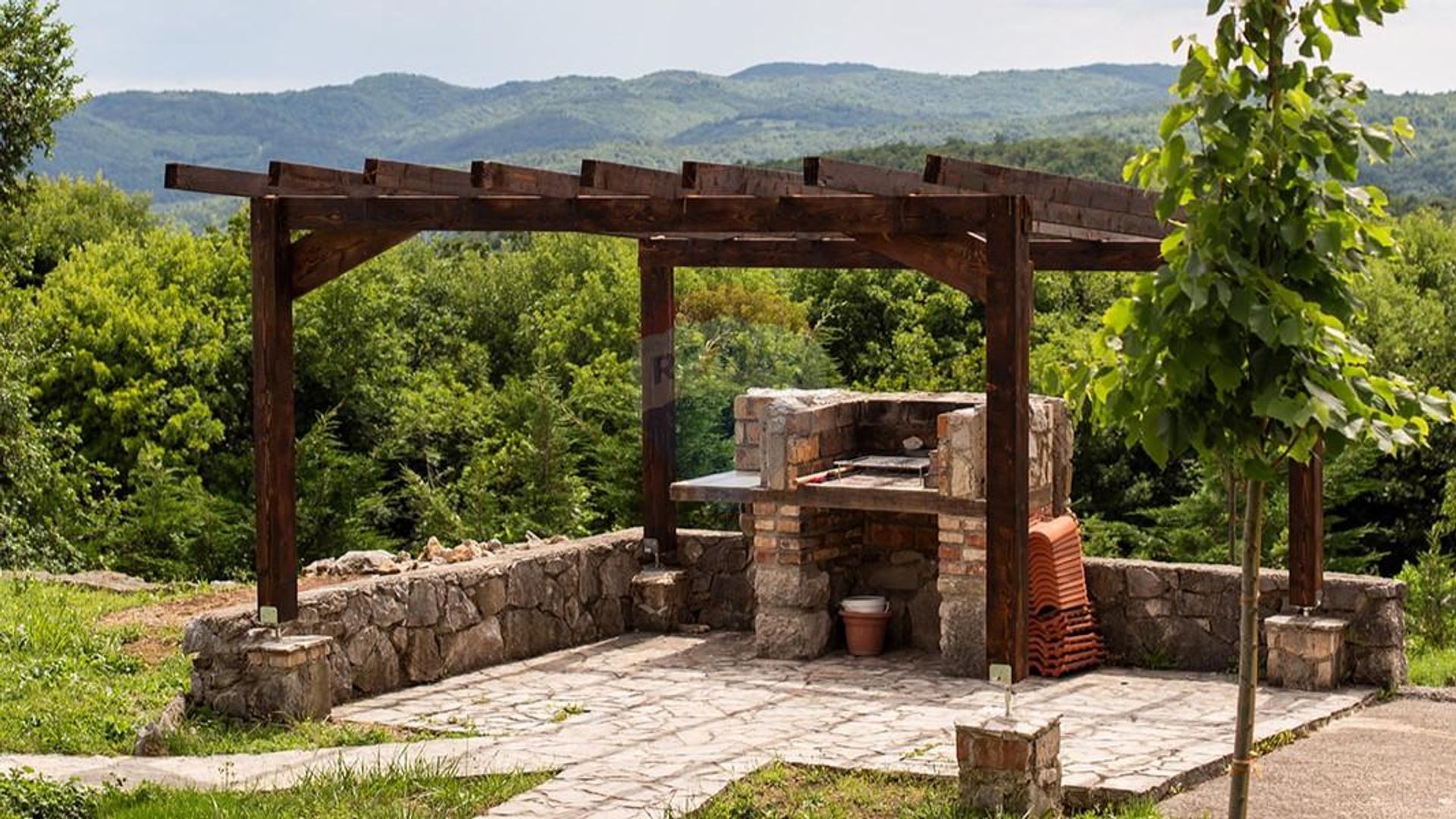 Hus i Lupoglav, Istarska županija 12320703