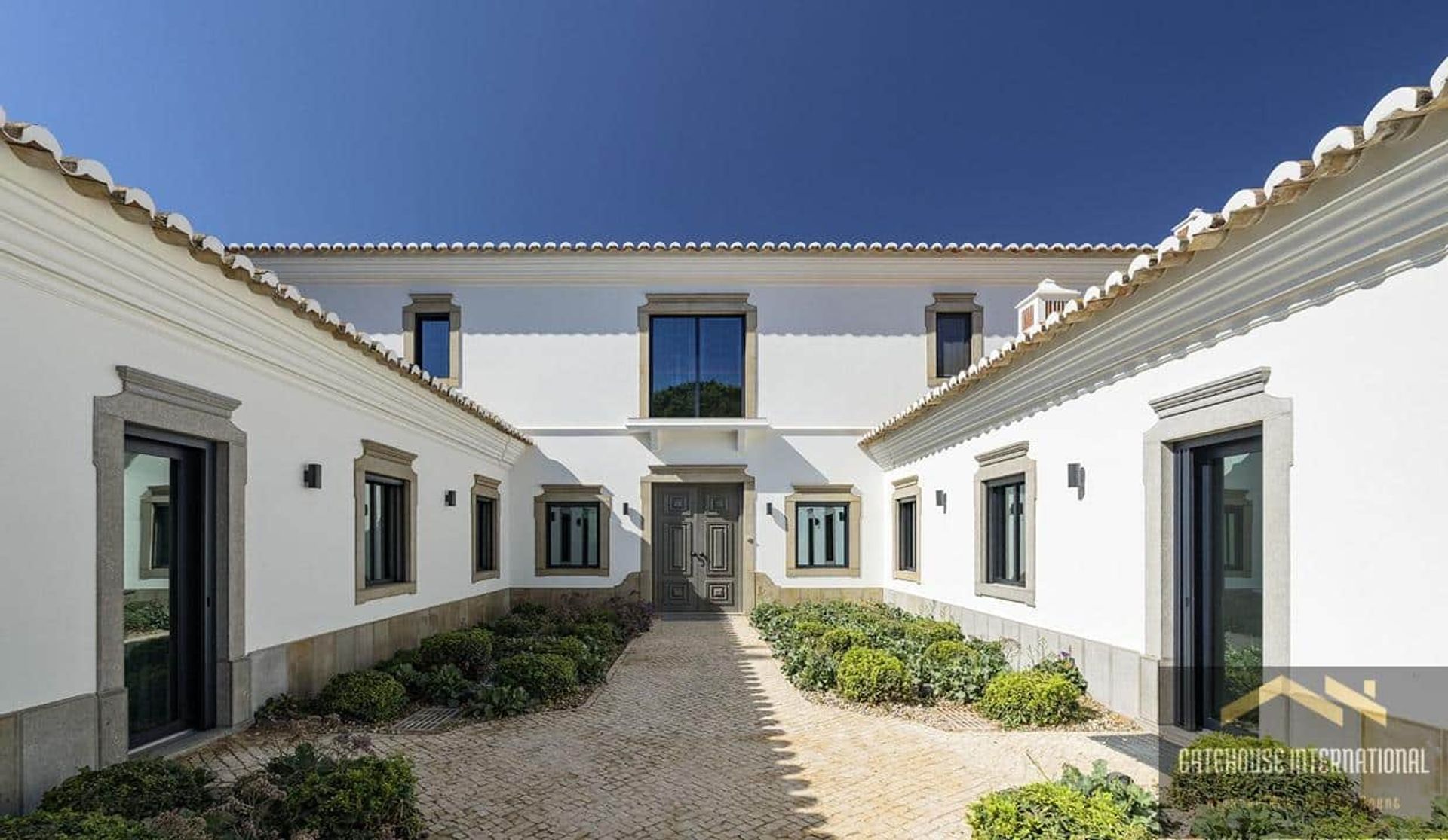 House in , Faro 12321988