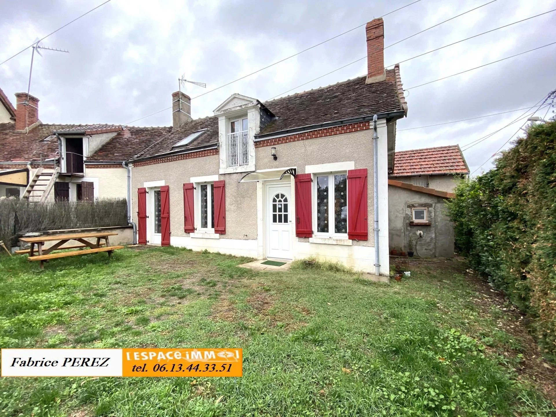 House in Vierzon, Centre-Val de Loire 12322036