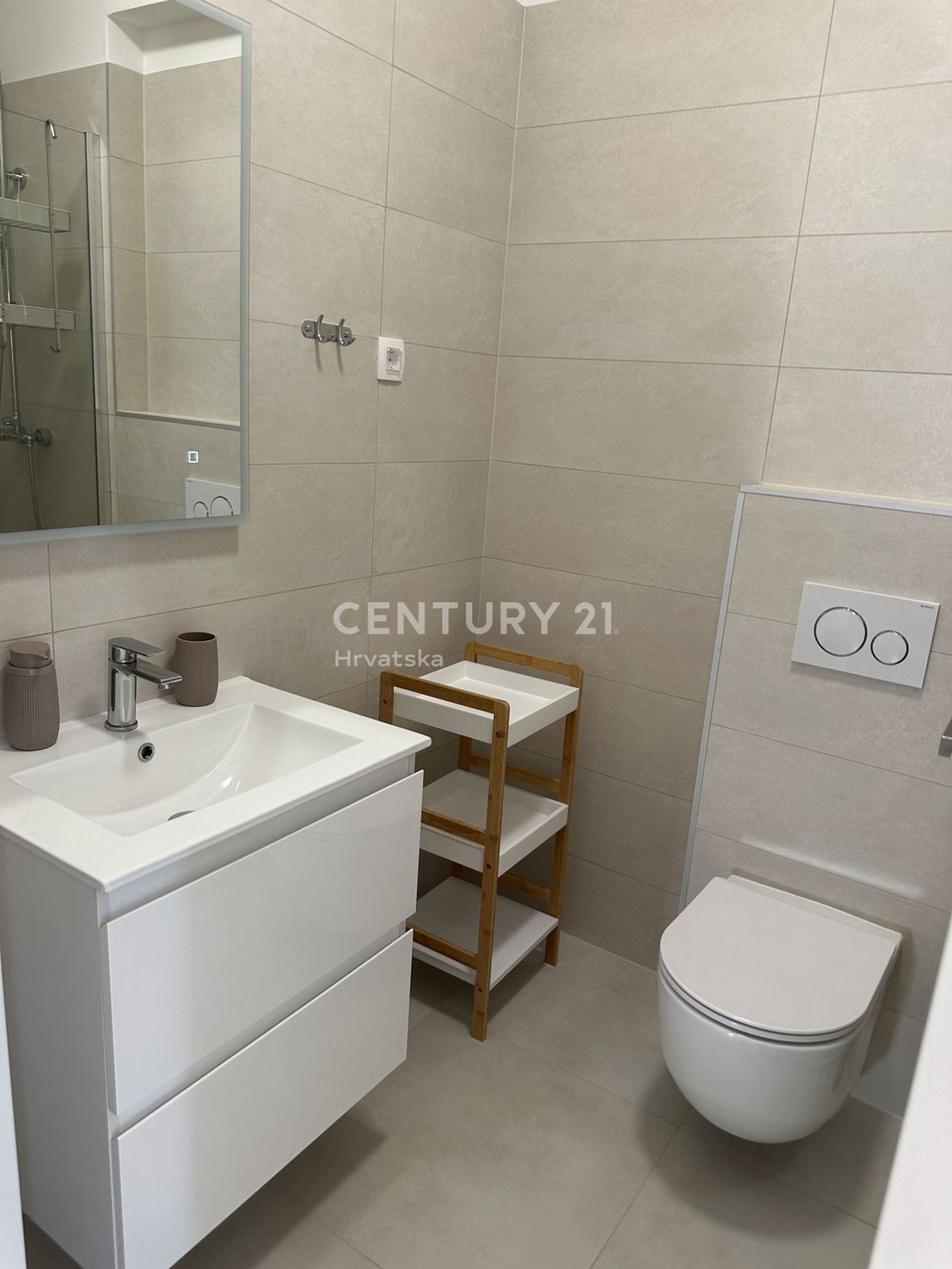 Condominio en Preko, Zadar County 12322220