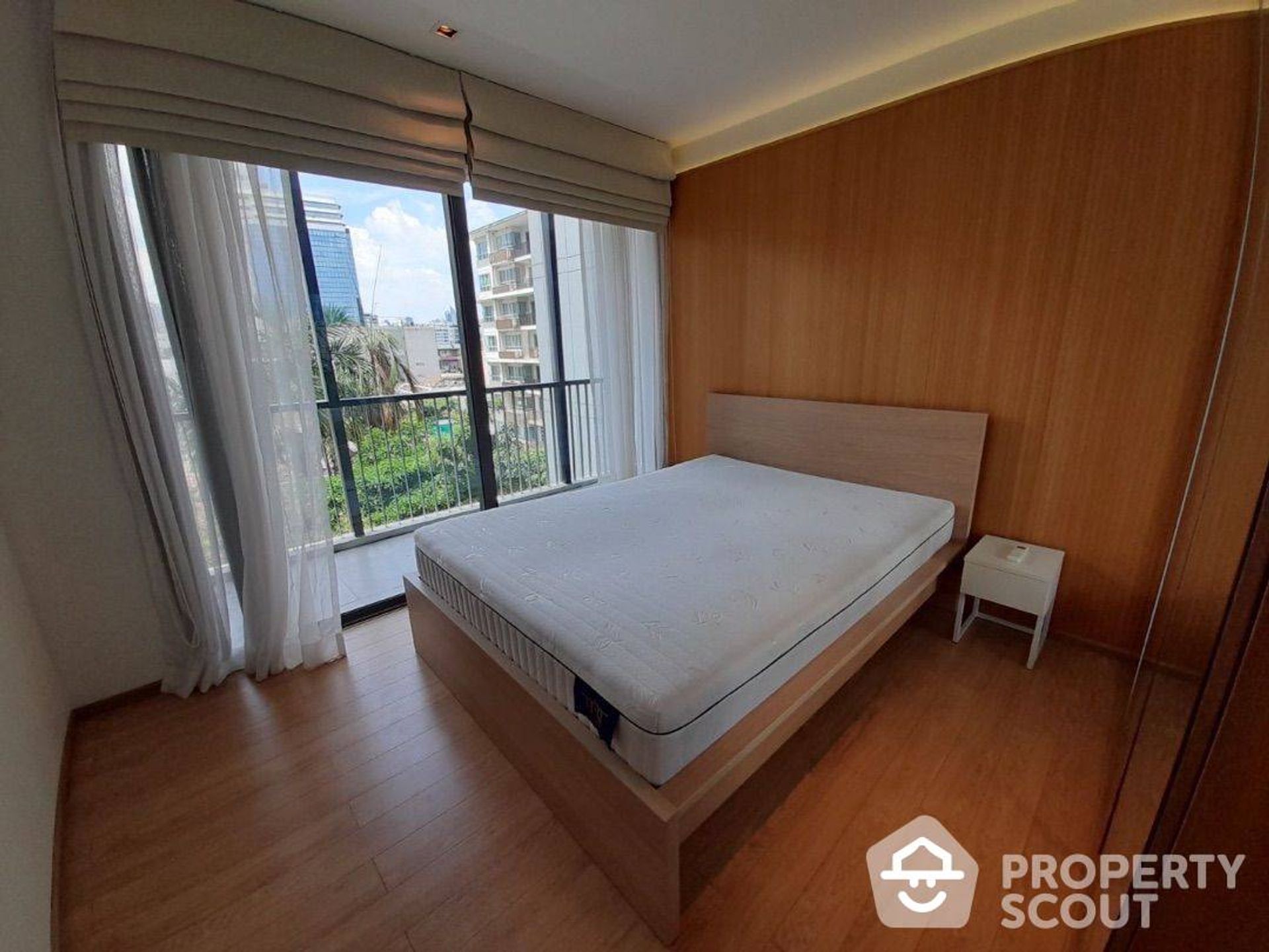 Condominio en Watthana, Krung Thep Maha Nakhon 12322482