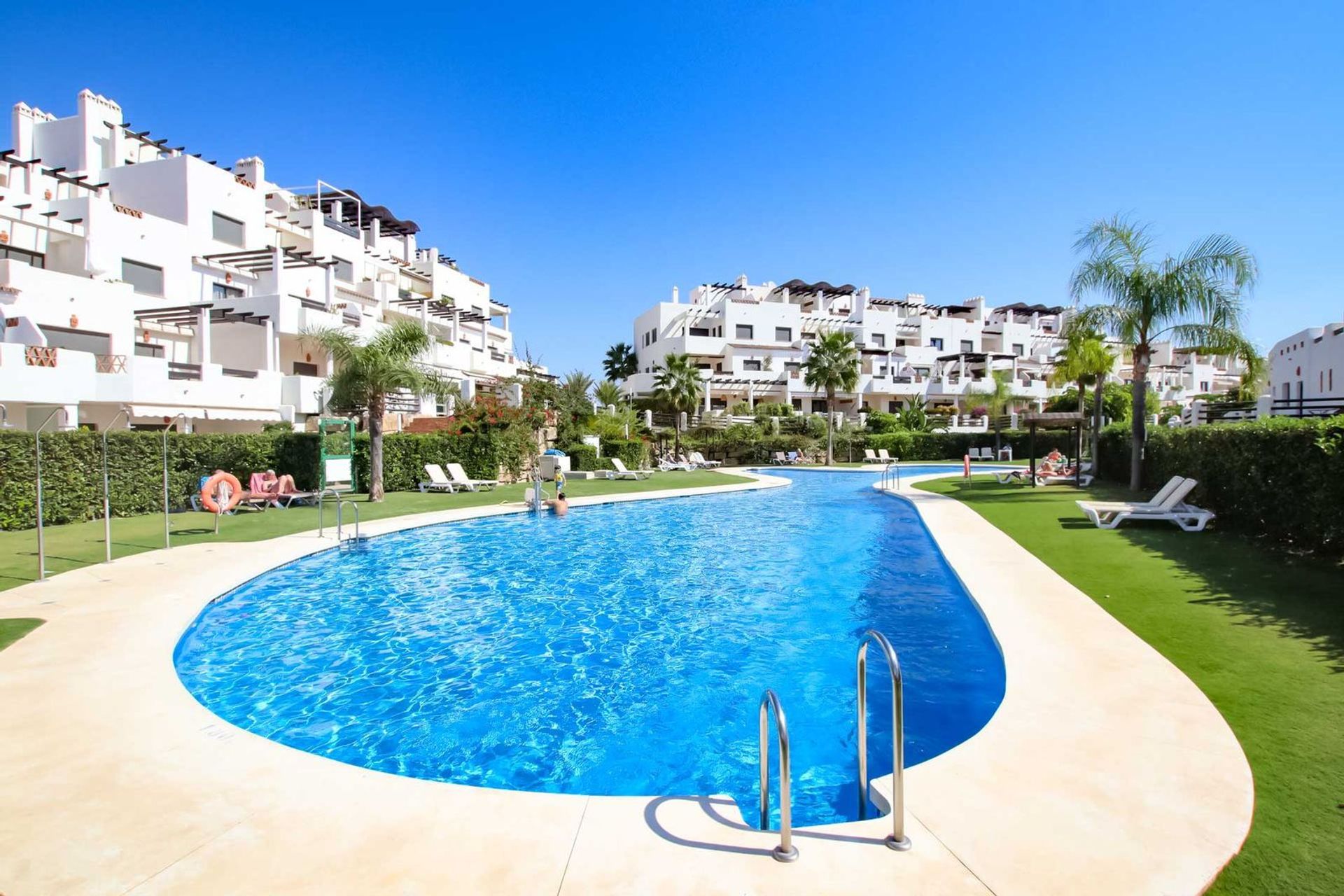 Osakehuoneisto sisään Estepona, Andalucía 12323341