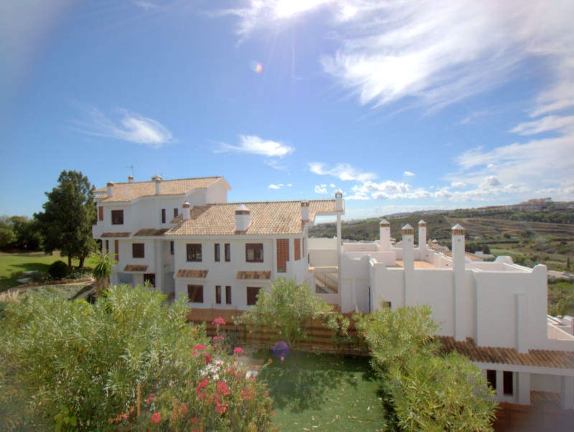 Condominium in Casares, Andalucía 12323367