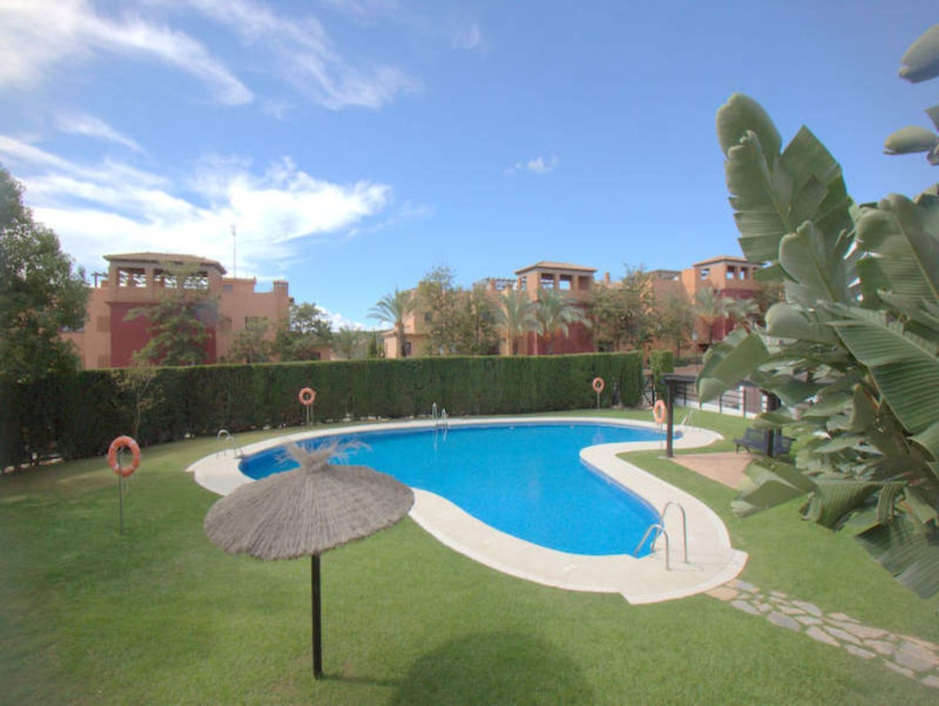 Condominium in Casares, Andalucía 12323367