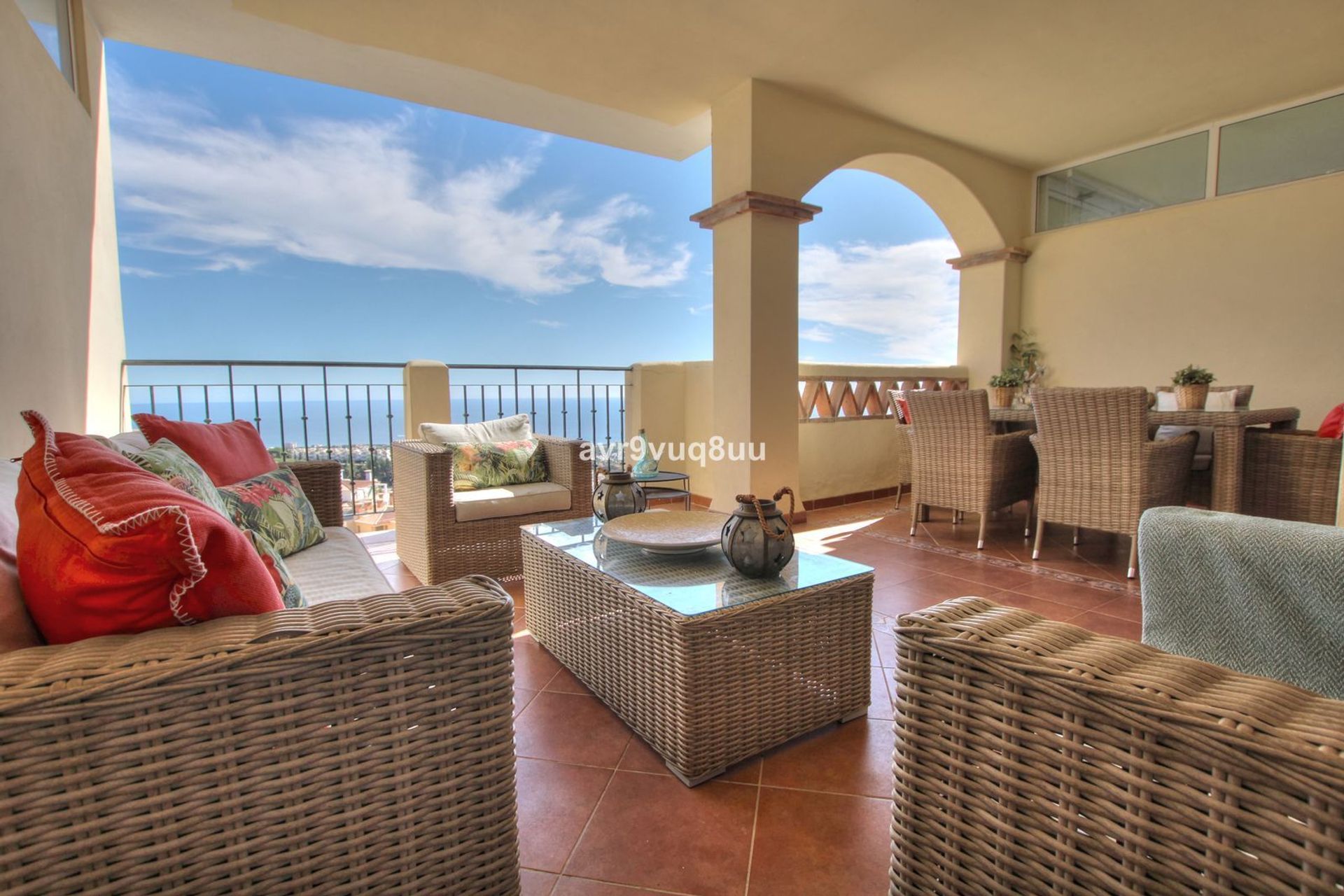 Condominium in Marbella, Andalusia 12323383