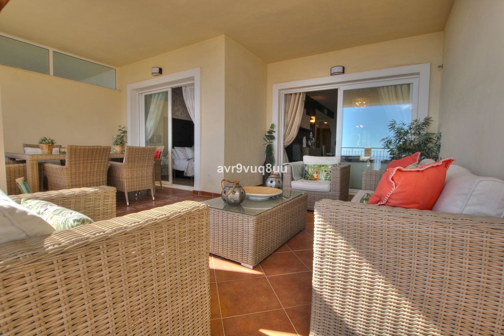 Condominium in Marbella, Andalusia 12323383