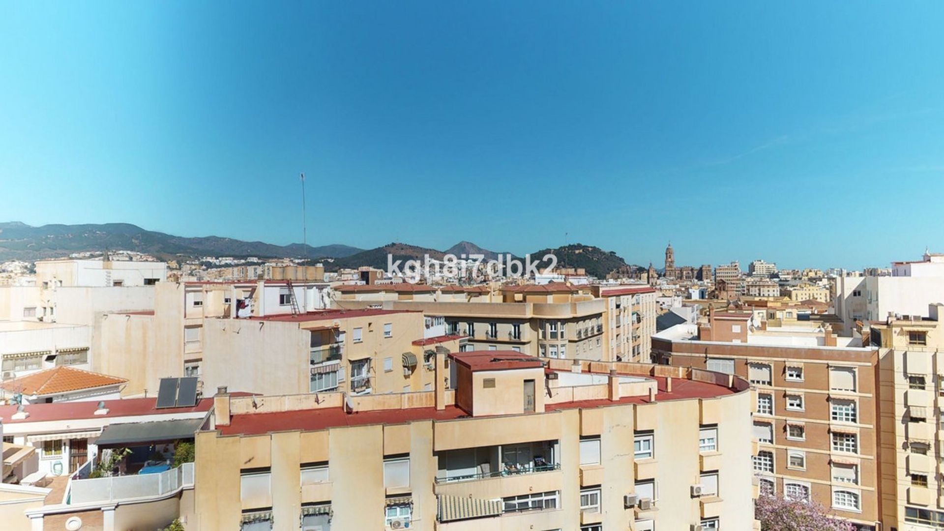 Condominium dans , Andalusia 12323556