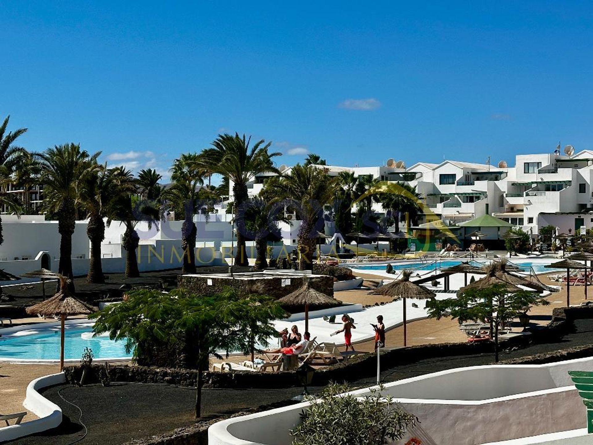 Condominium in Teguise, Canarias 12325222