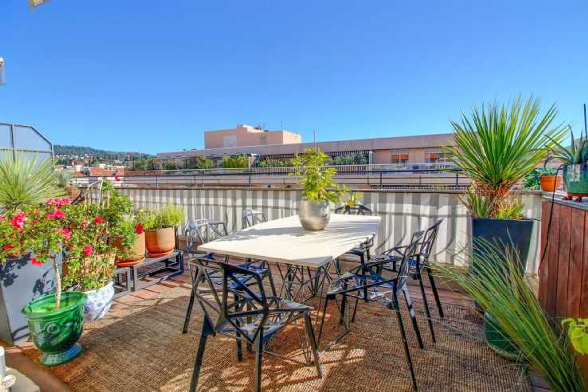 Condominium dans Bon, Provence-Alpes-Côte d'Azur 12325734