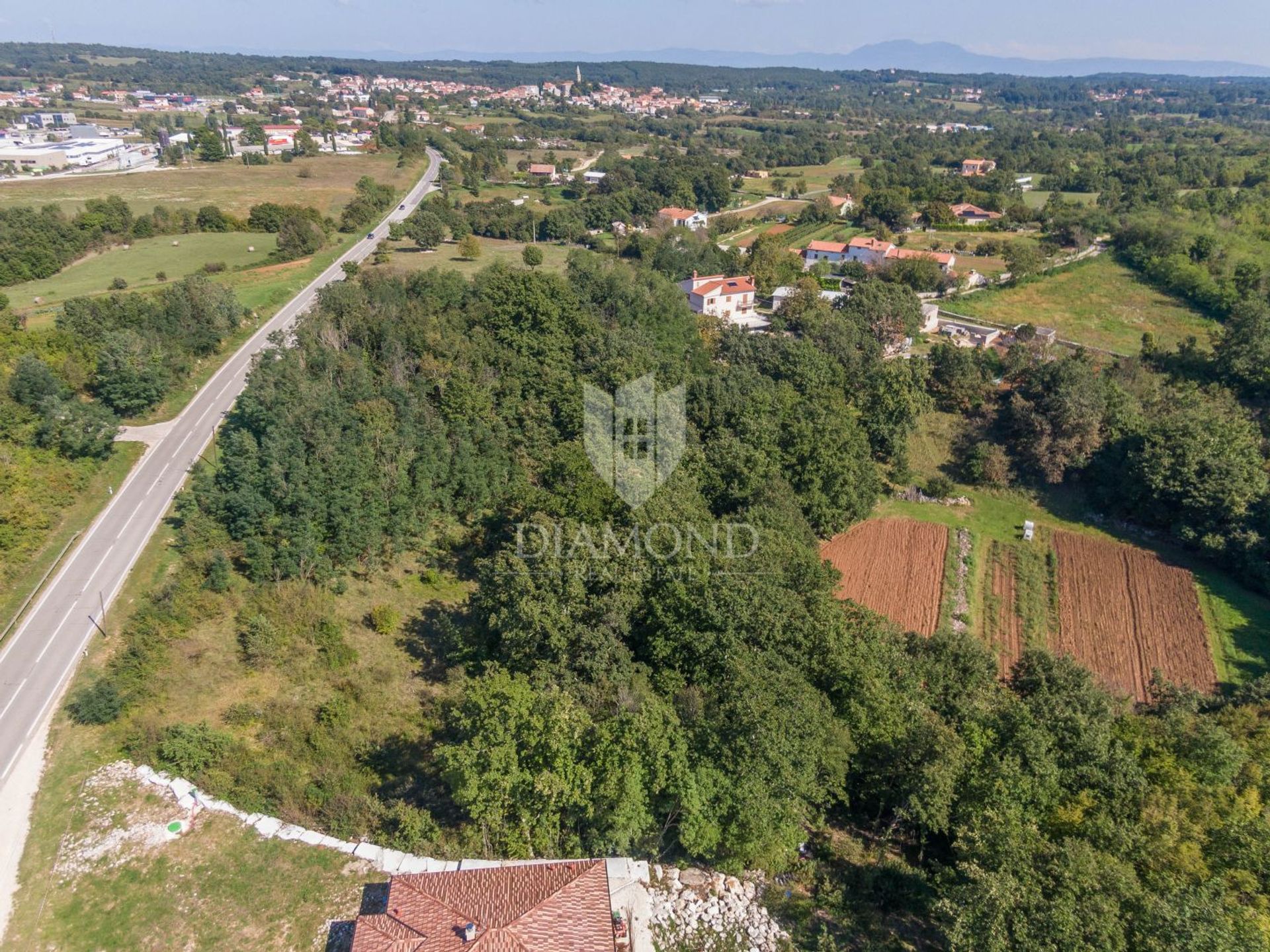 Land in Zminj, Istarska Zupanija 12326337