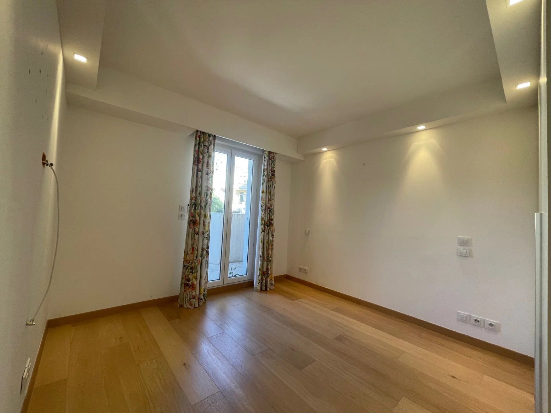 Condominium in Cannes, Alpes-Maritimes 12327191