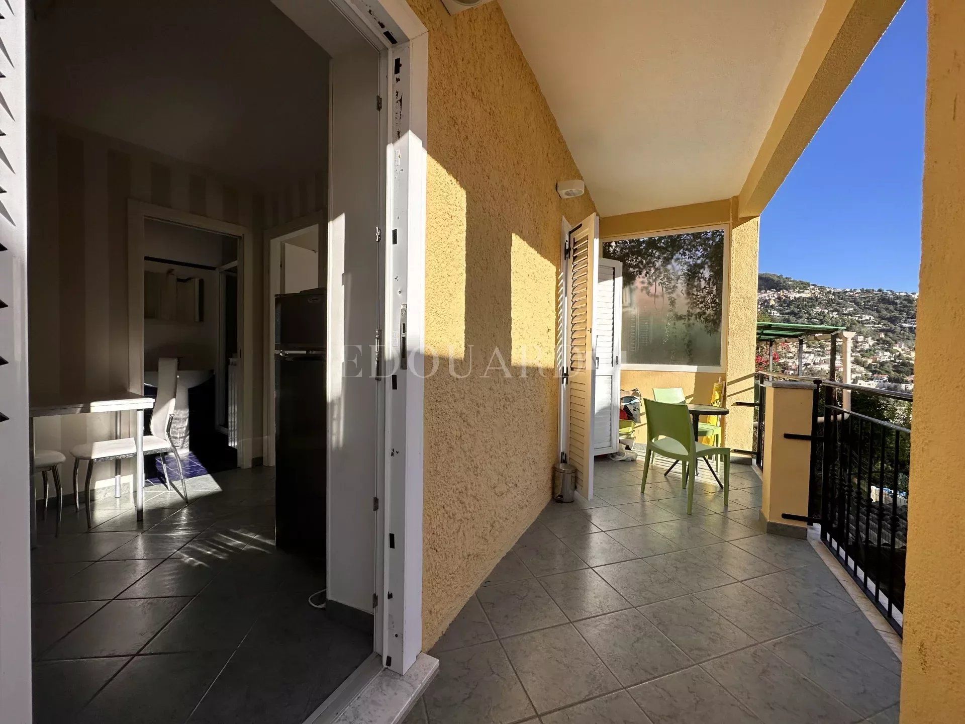 Condominium dans Roquebrune, Provence-Alpes-Côte d'Azur 12327229