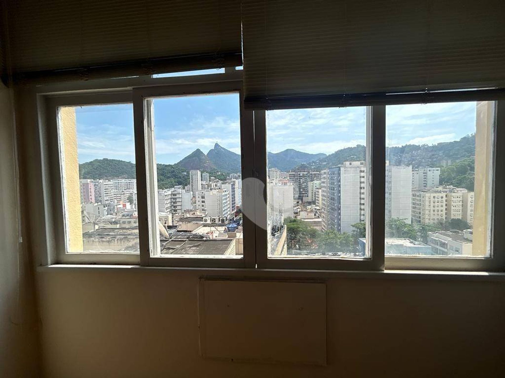 Condominium in Catete, Rio de Janeiro 12327859