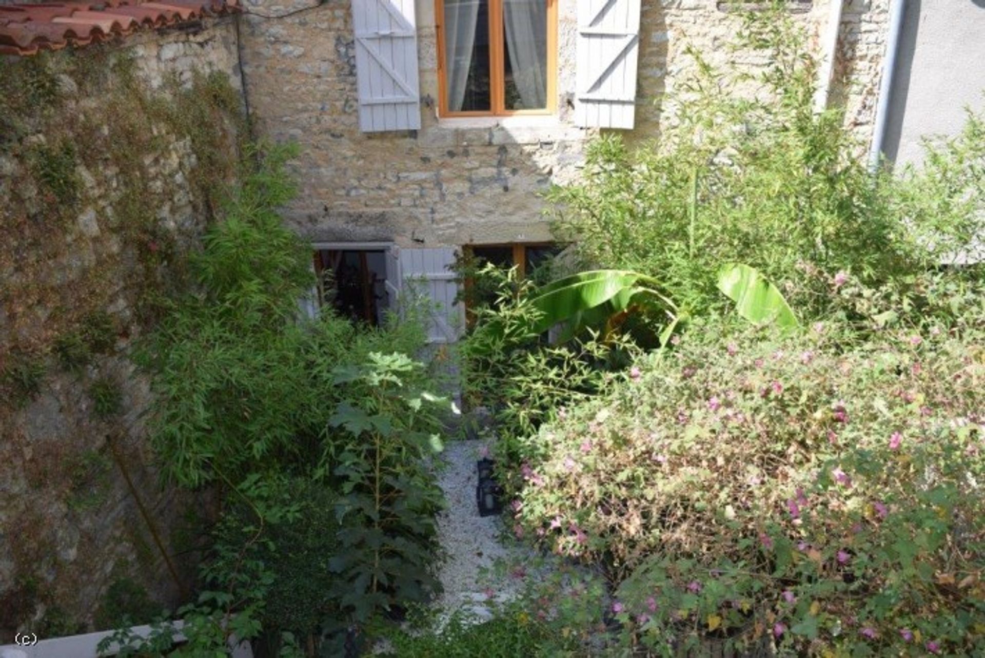 rumah dalam Verteuil-sur-Charente, Nouvelle-Aquitaine 12328904