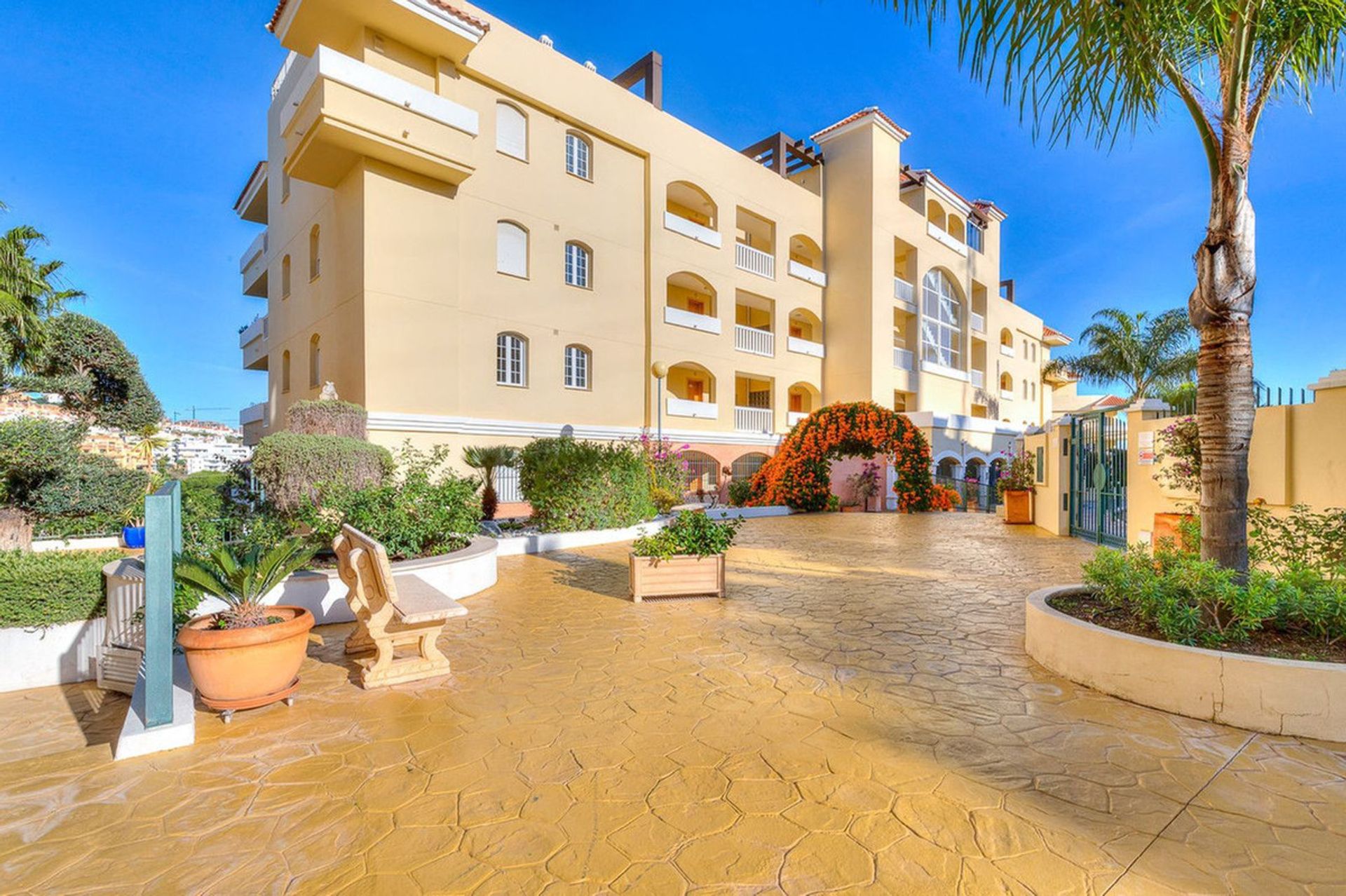 Condominium dans Fuengirola, Andalousie 12329010