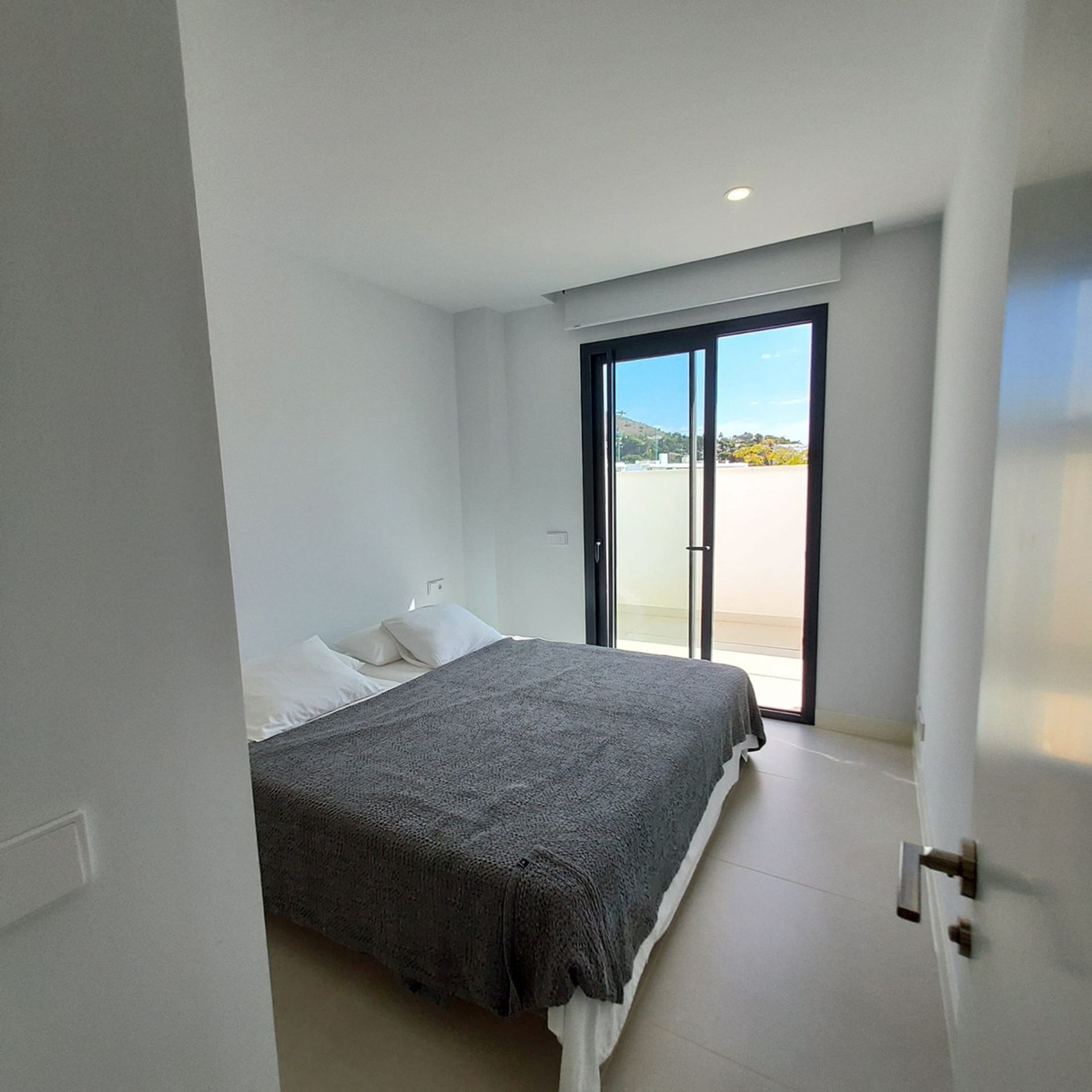 Condominium in Fuengirola, Andalusia 12329051