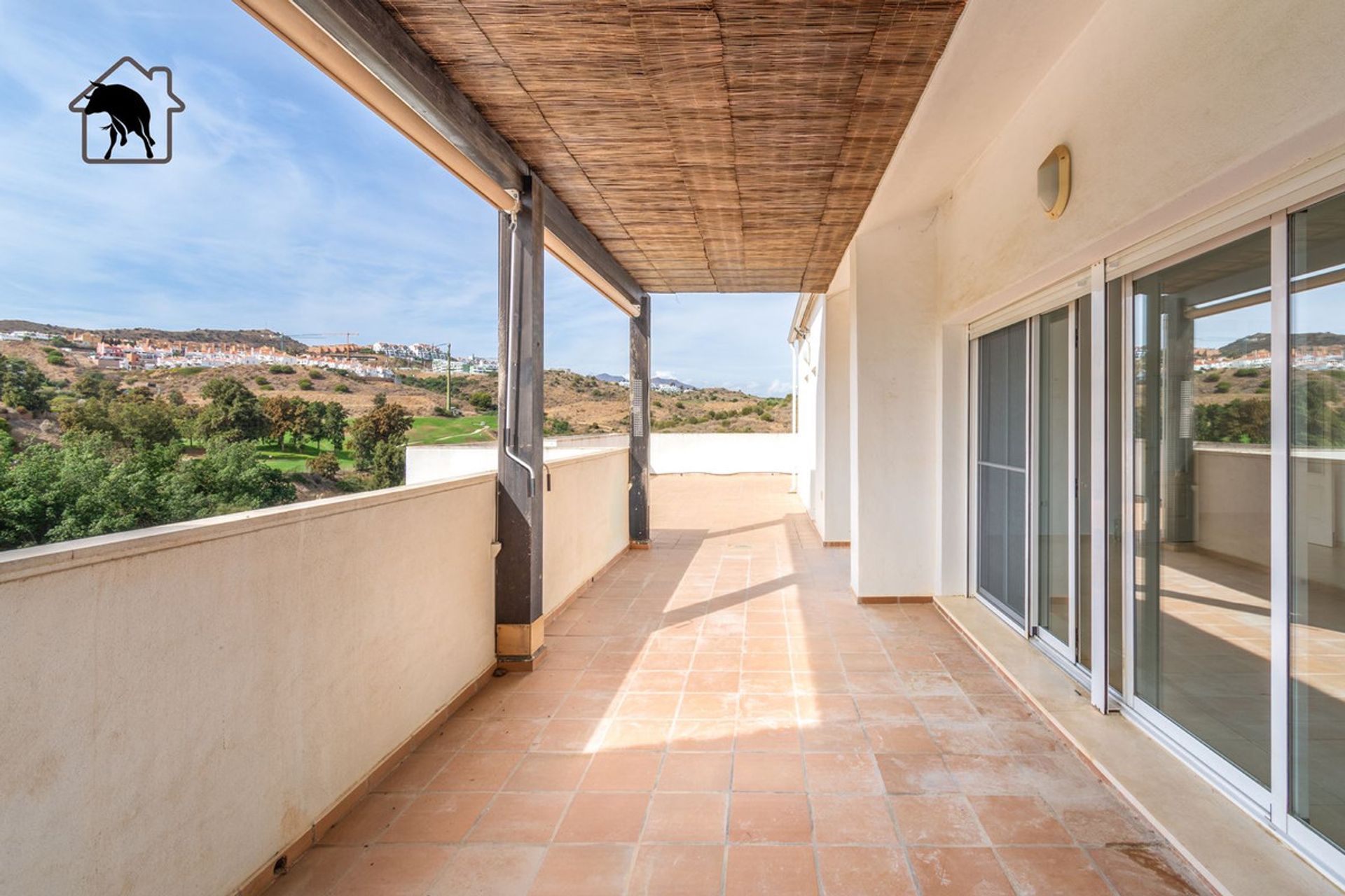 분양 아파트 에 Urbanización Riviera Sol, Andalucía 12329209