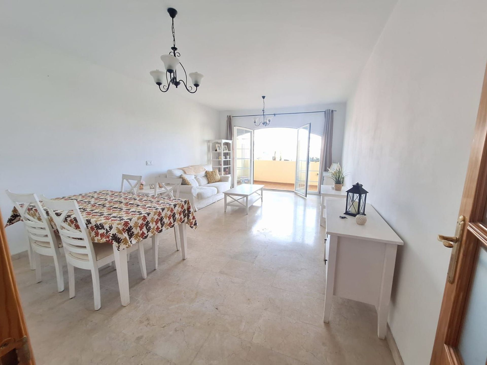 Condominio en Fuengirola, Andalucía 12329212