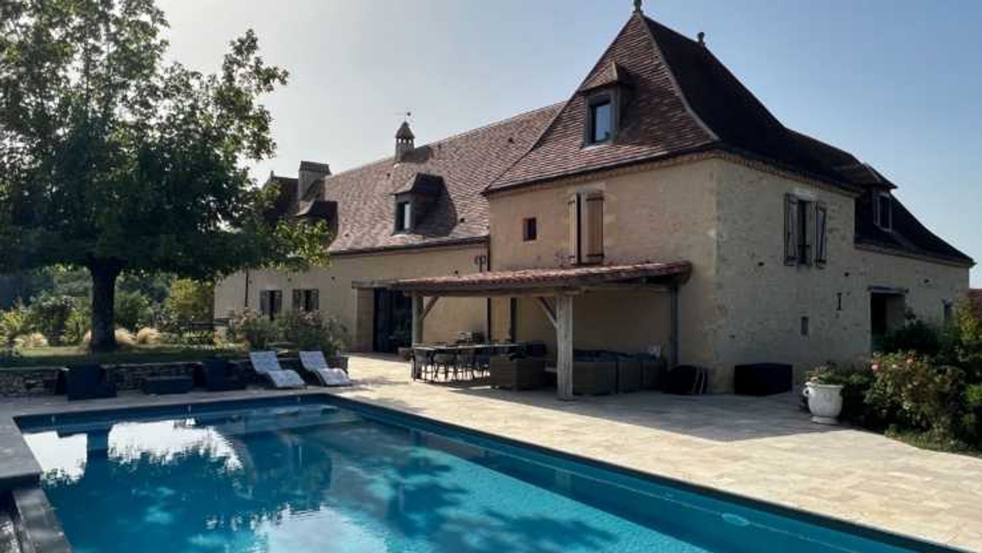 Haus im Le Bugue, Nouvelle-Aquitaine 12329759