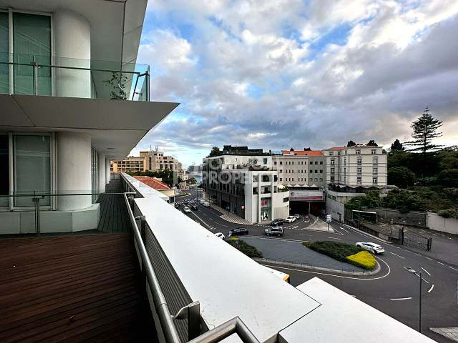 Condominium in Funchal, Madeira 12331532